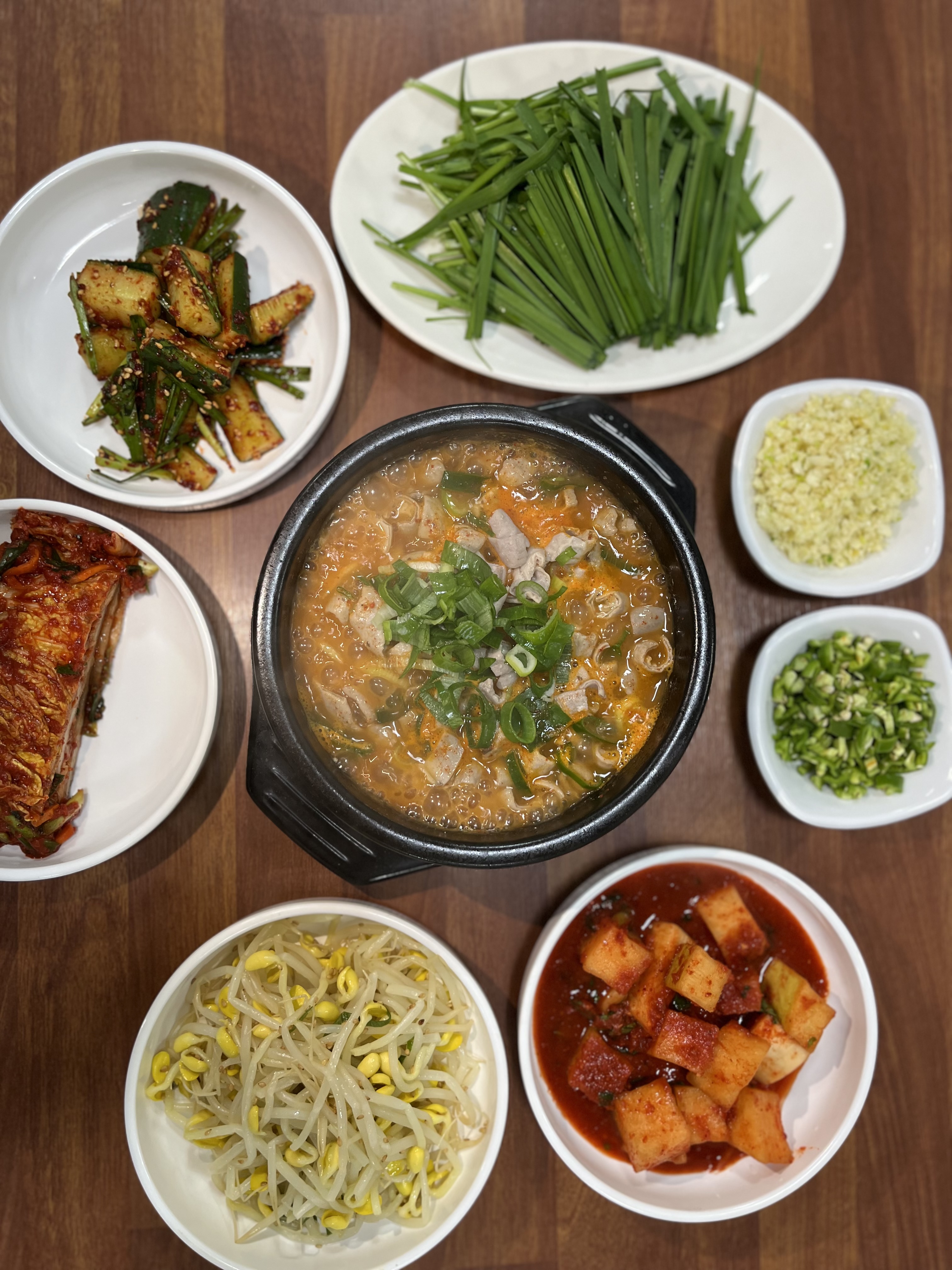 늘솔길순대국