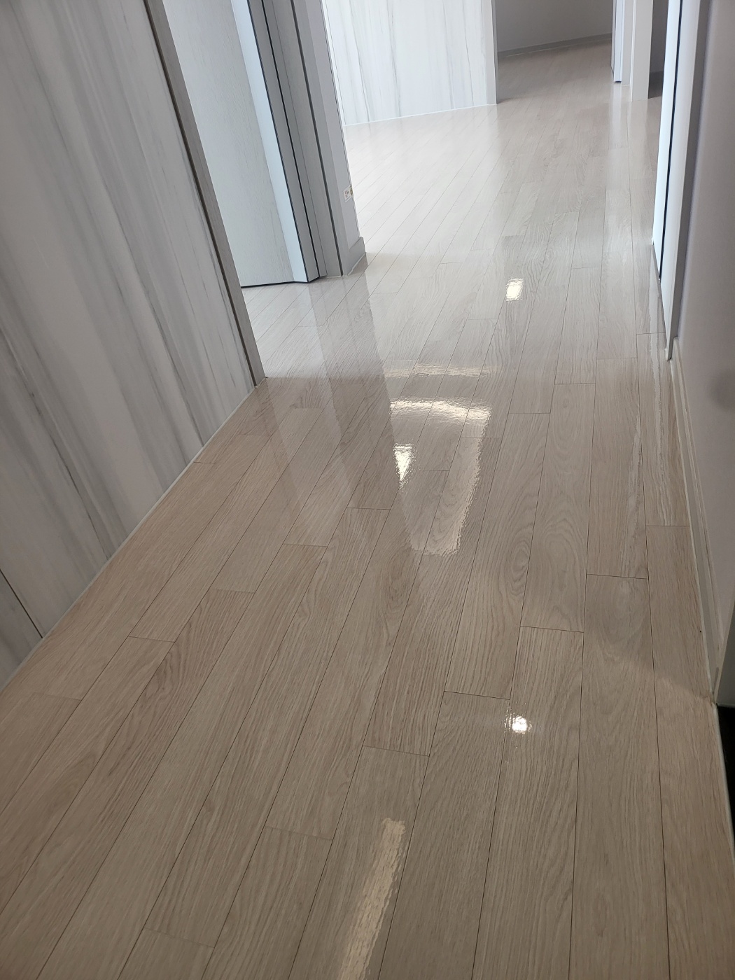 하우앤업 대표 이미지