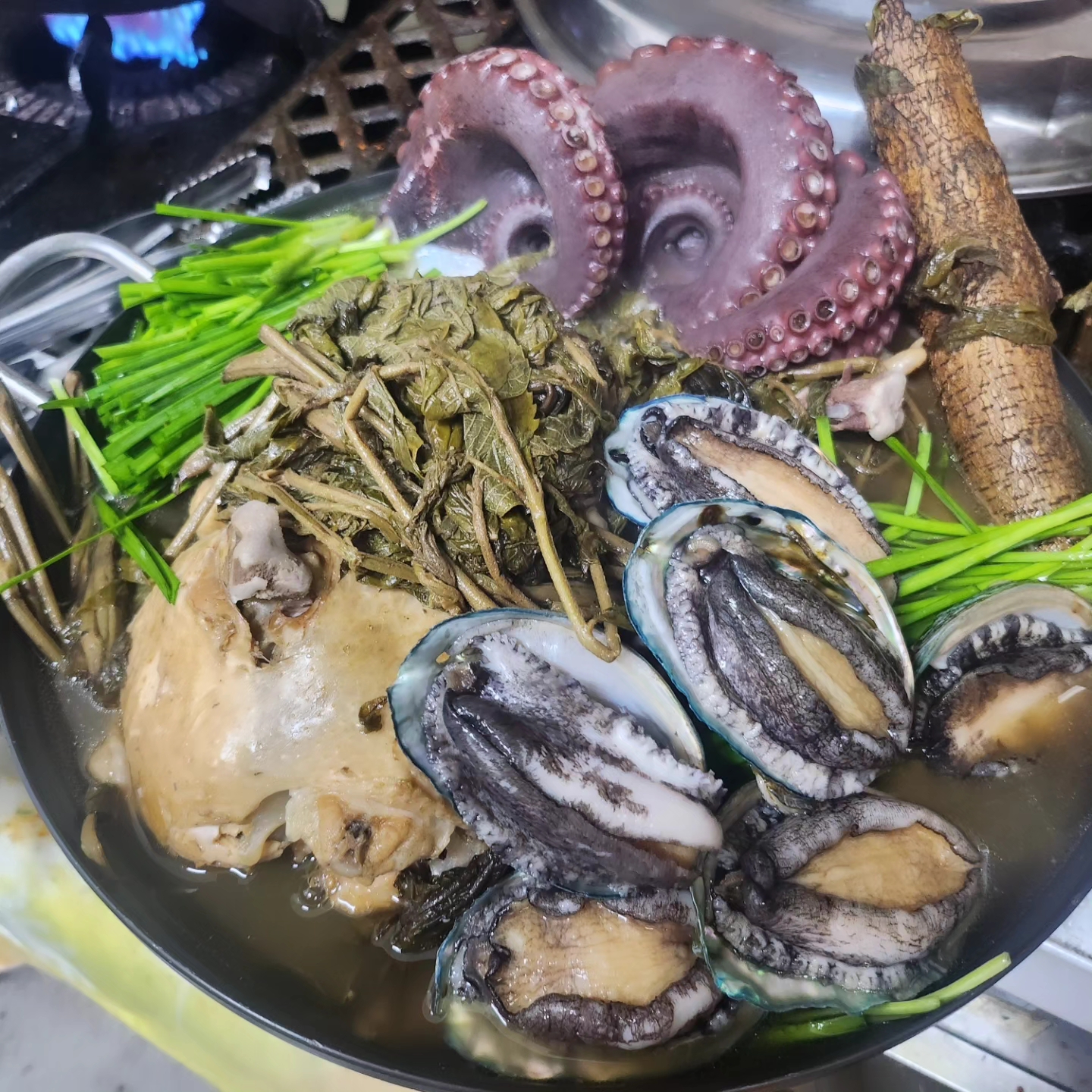 금딸네 포차