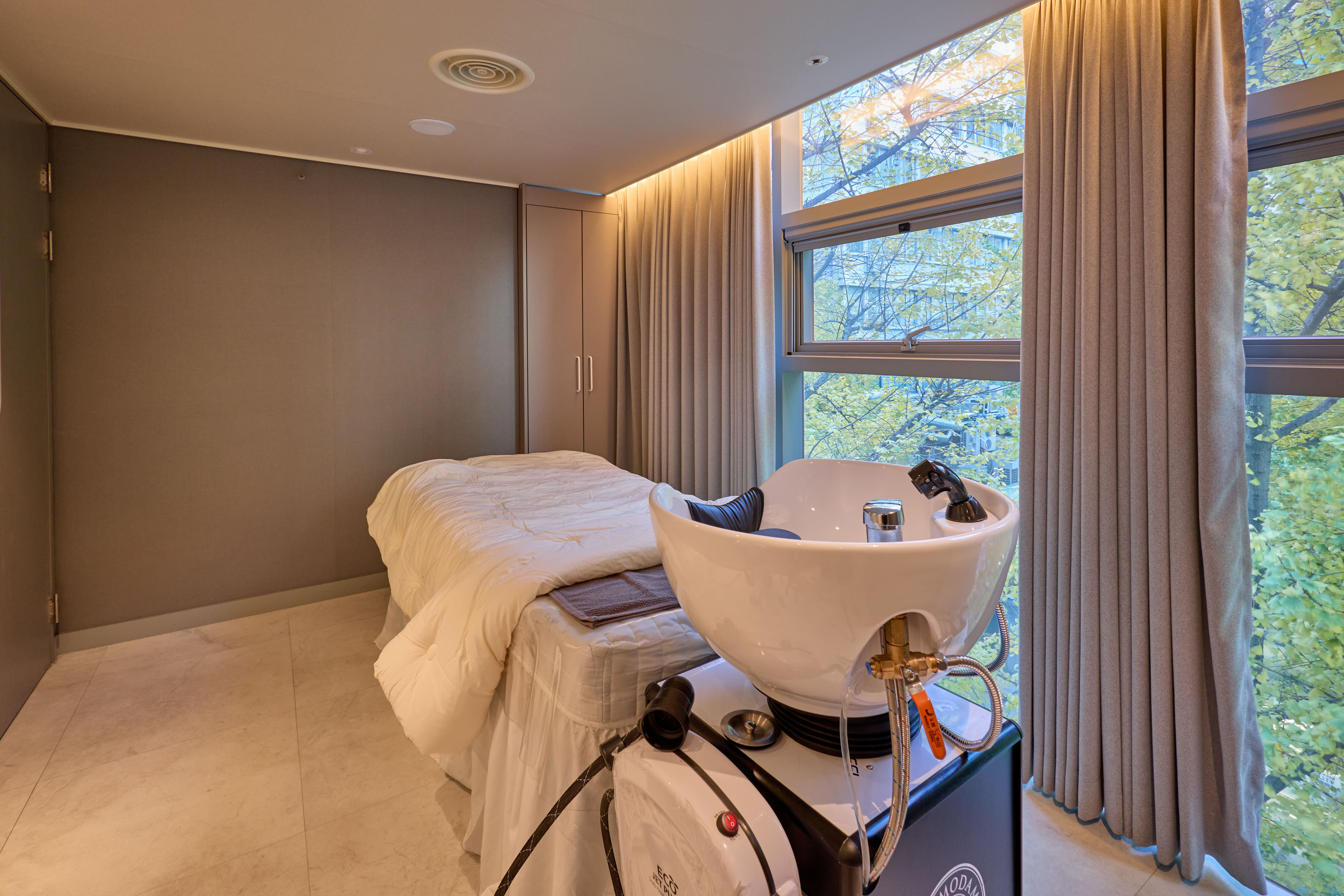 담혜원 스칼프라운지 시청점 대표 이미지