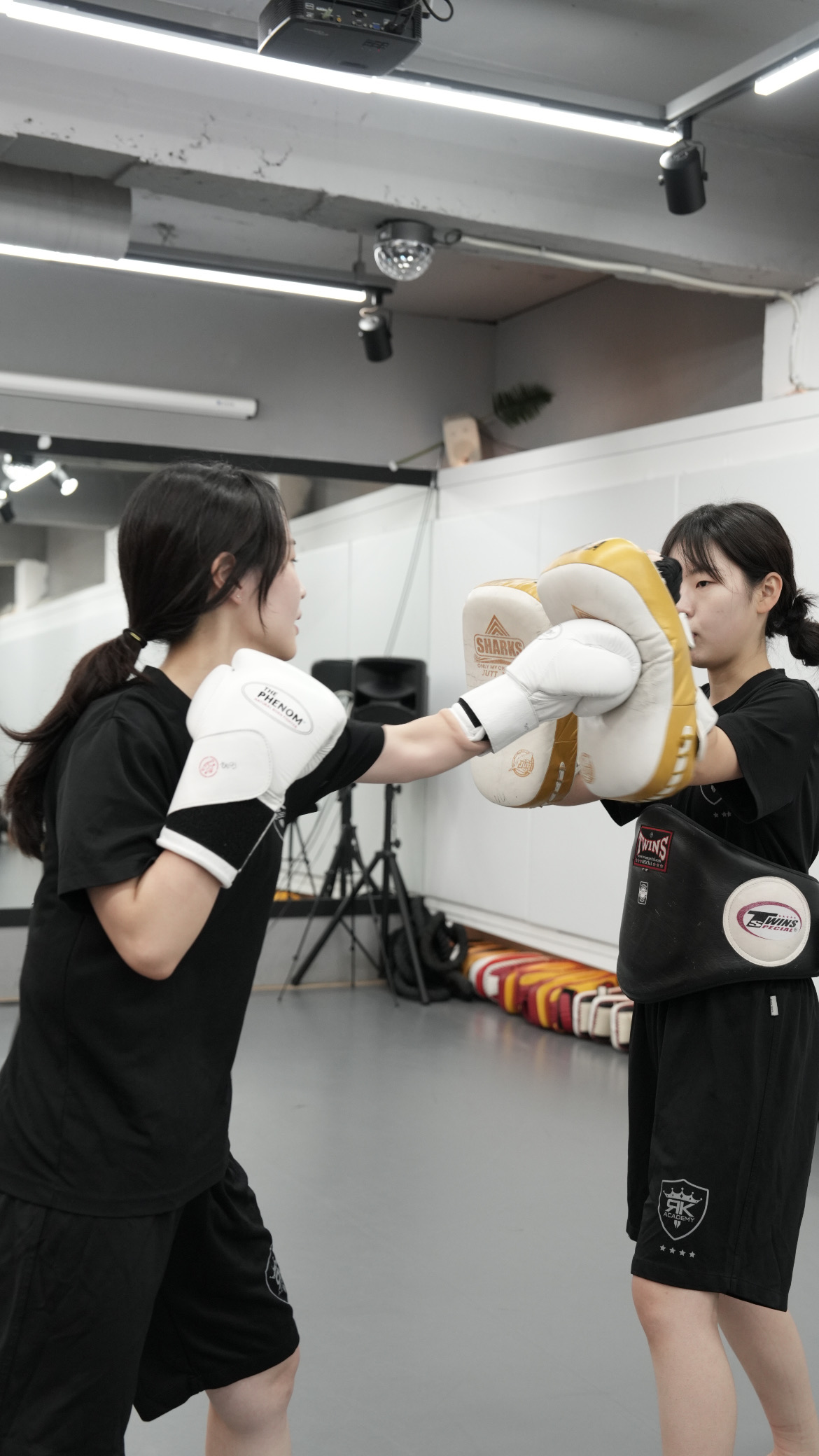 리더스짐 킥복싱 MMA 서초점
