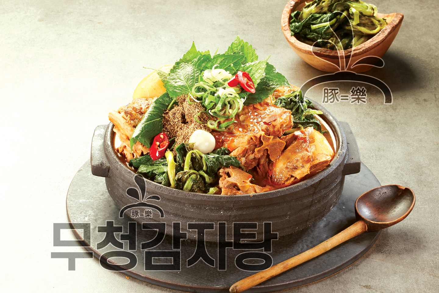 족발야시장&무청감자탕 춘천퇴계점