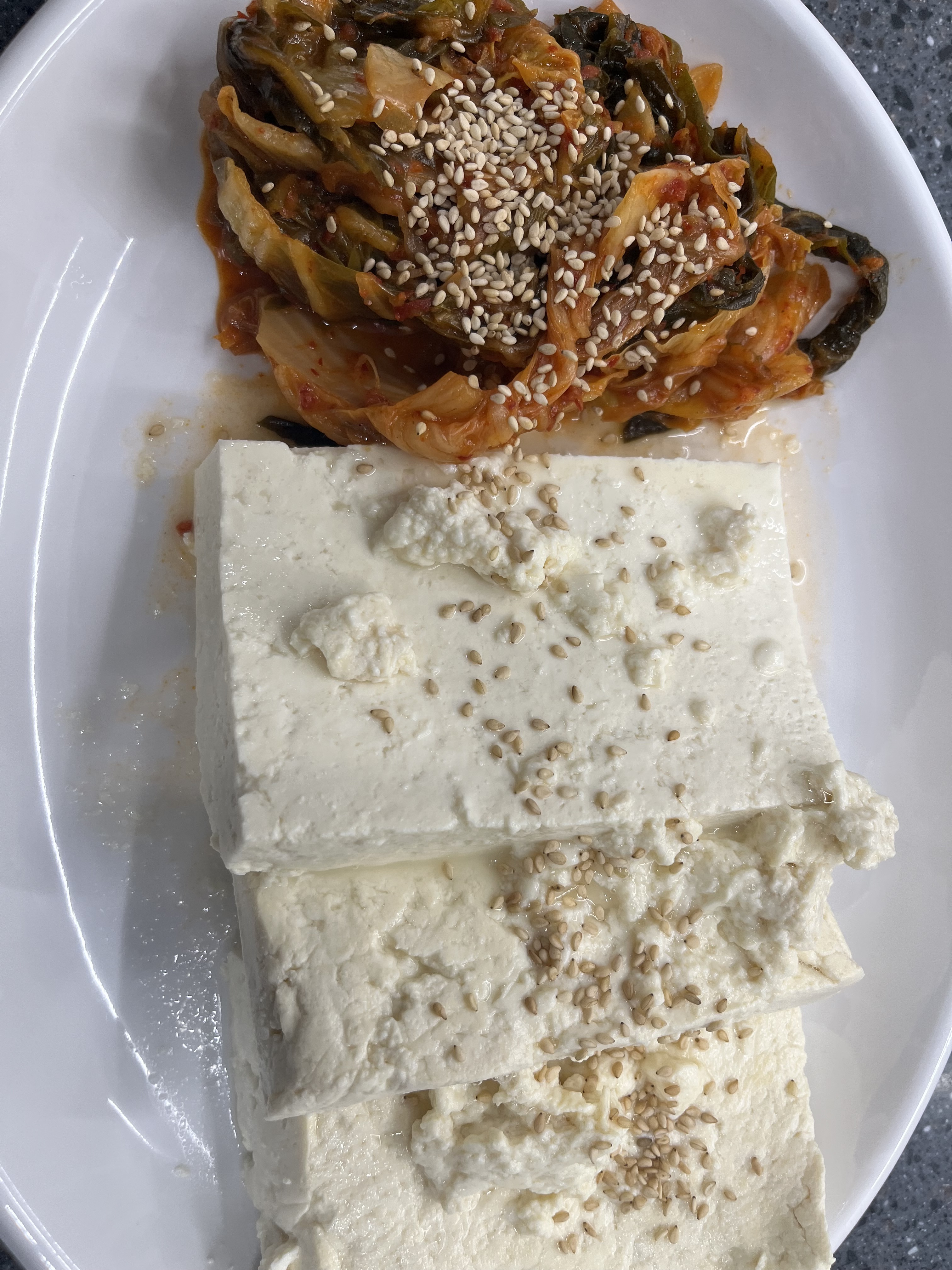 모두부(국산볶음김치 함께나가요)