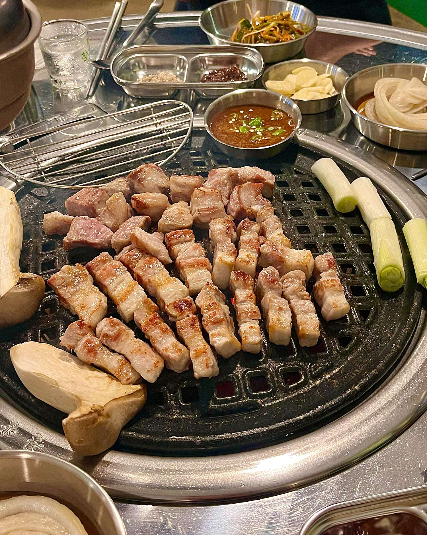 숯정원 숯불돼지구이