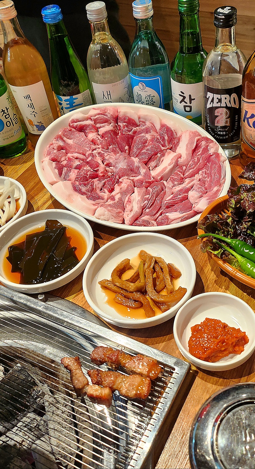 명품참숯뒷고기 본점