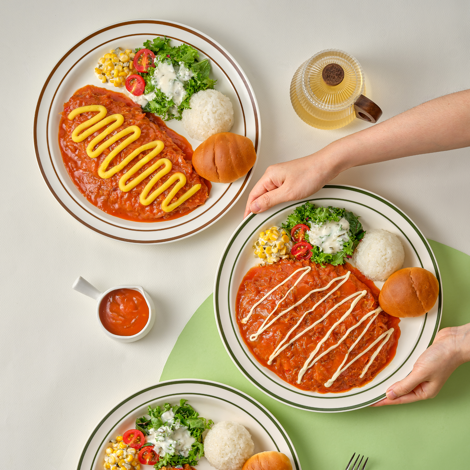 뜨돈 광주서구점 대표 이미지 - 돈까스와 면요리