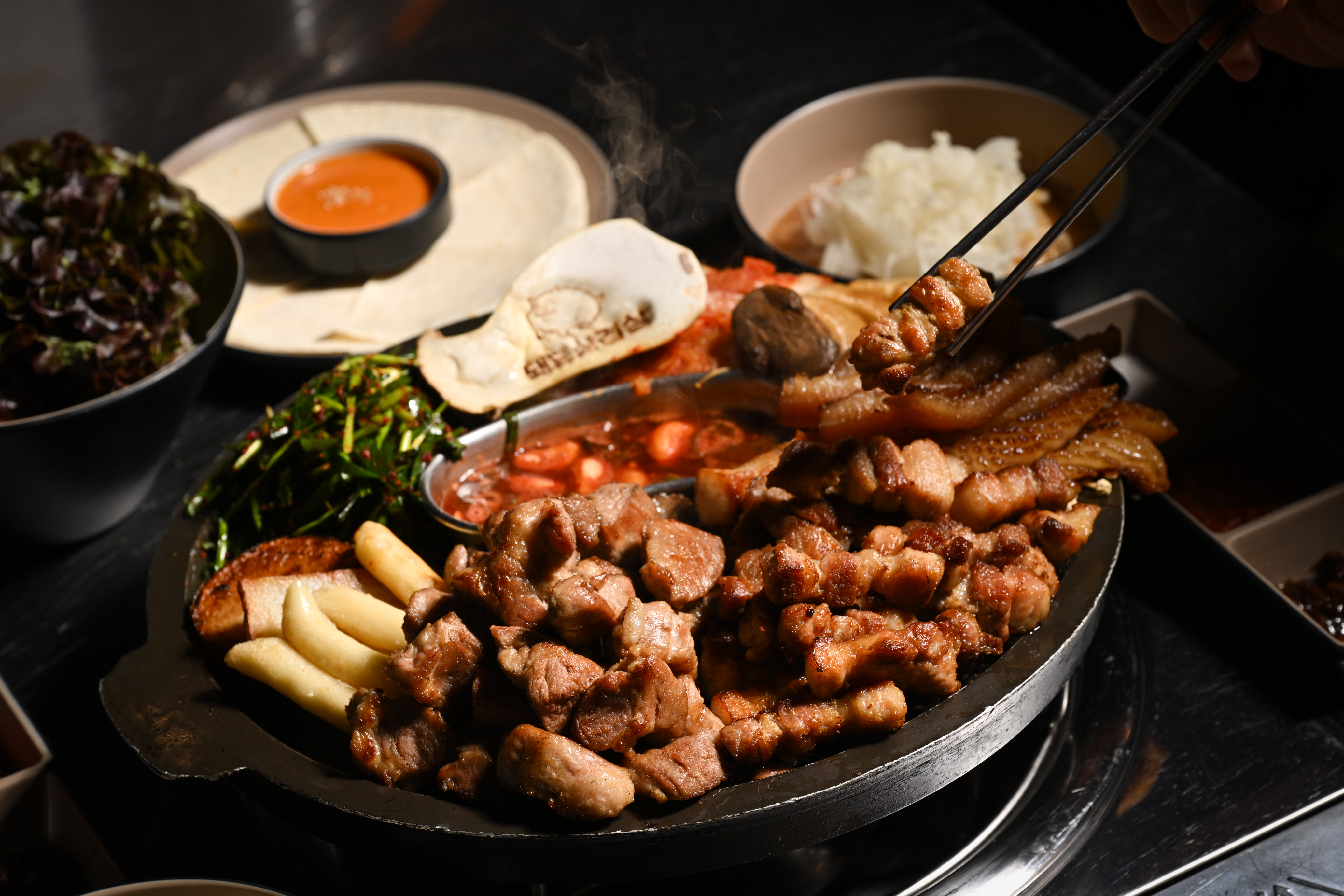 돼봉삼겹살 천호점