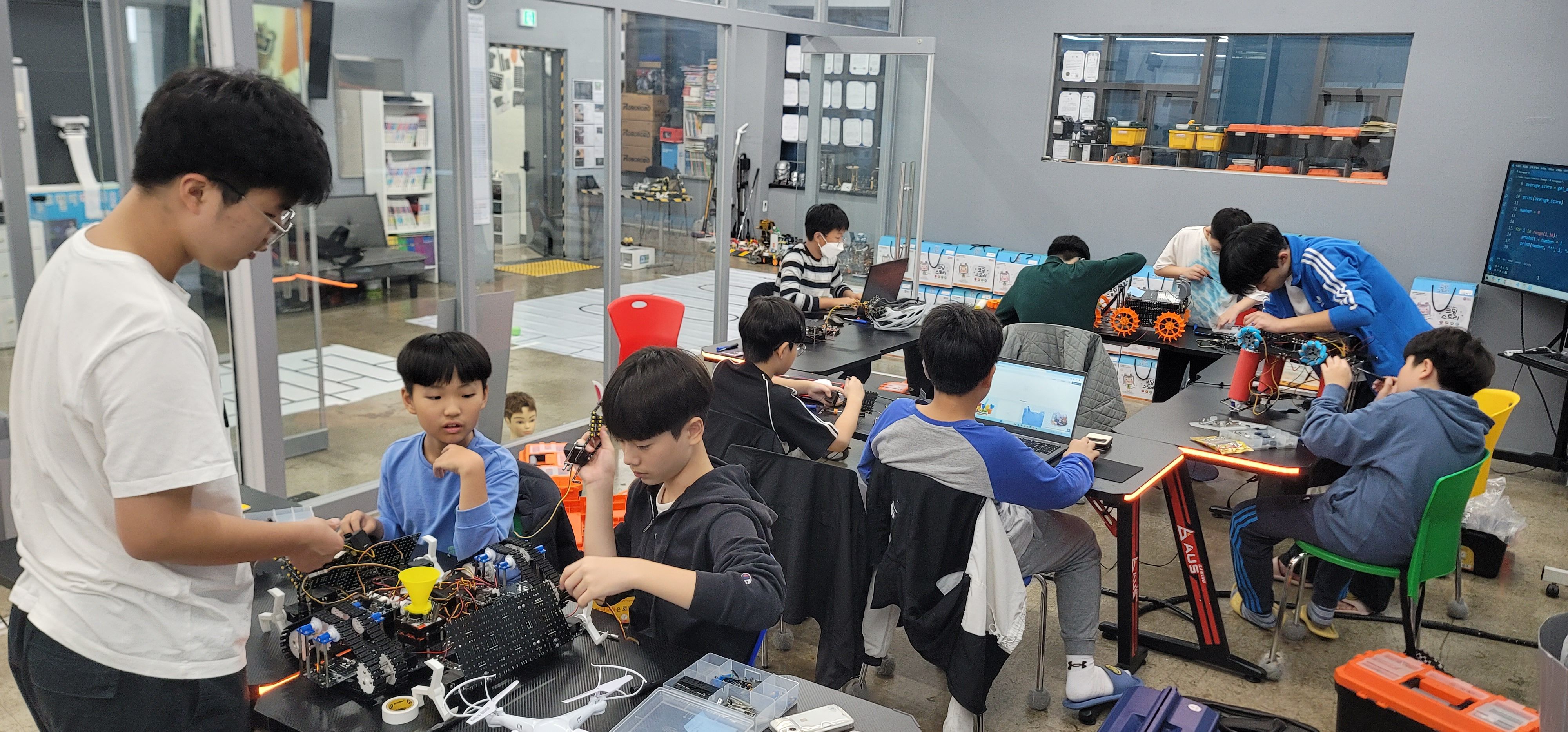 로봇코딩창의융합학원