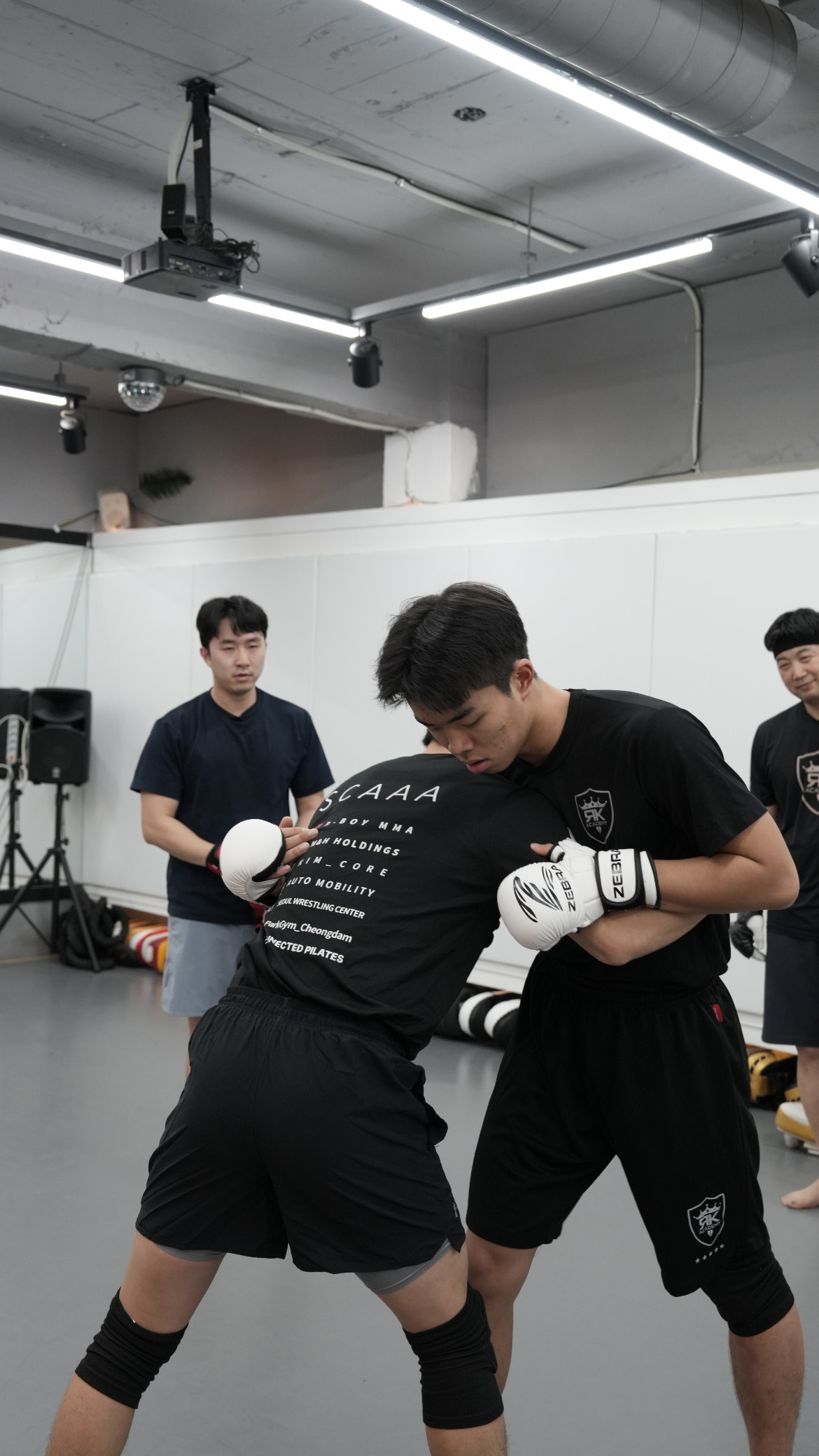 리더스짐 킥복싱 MMA 서초점