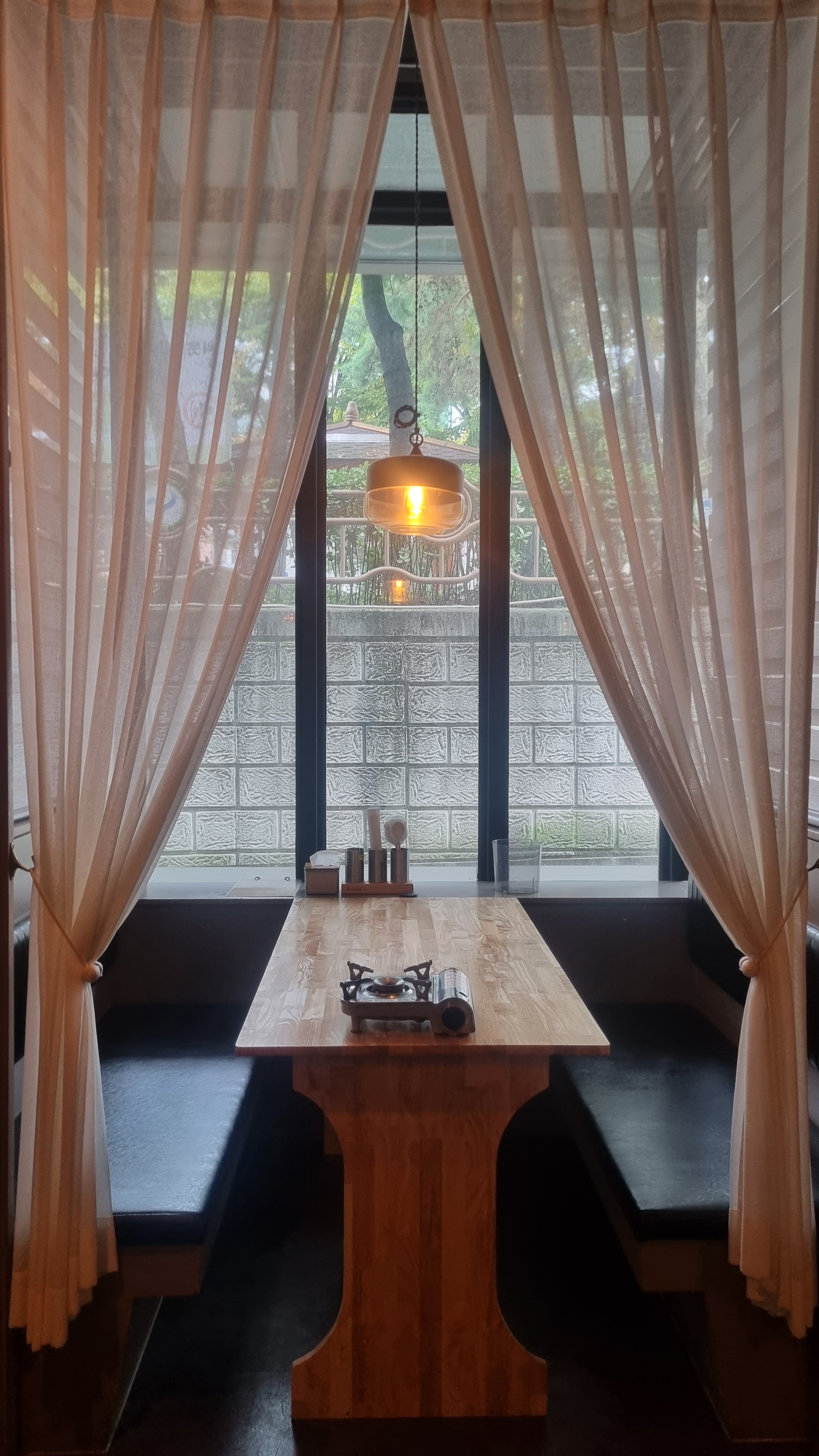 다슬음 강남점 내부 또는 관련 모습