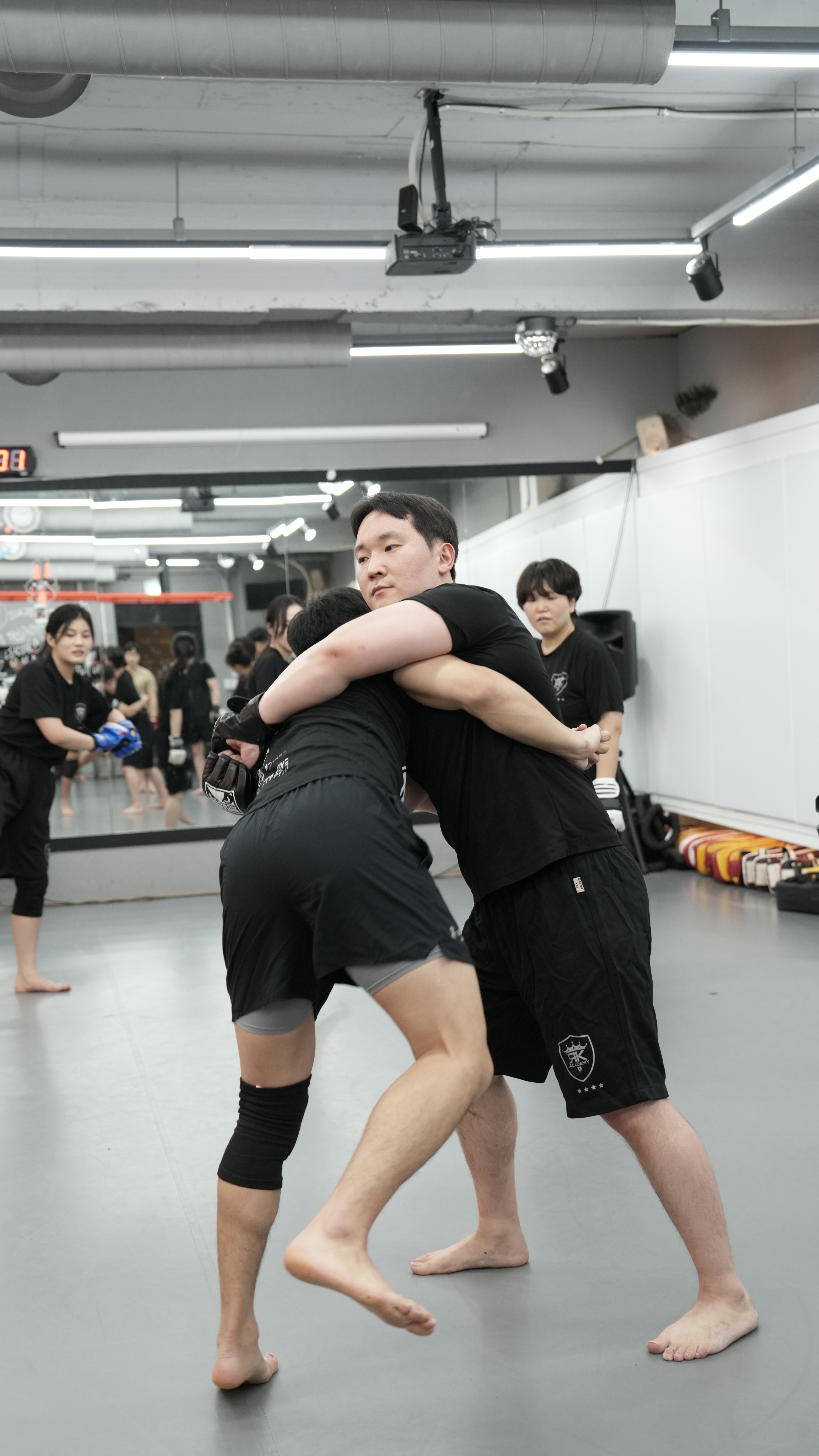리더스짐 킥복싱 MMA 서초점