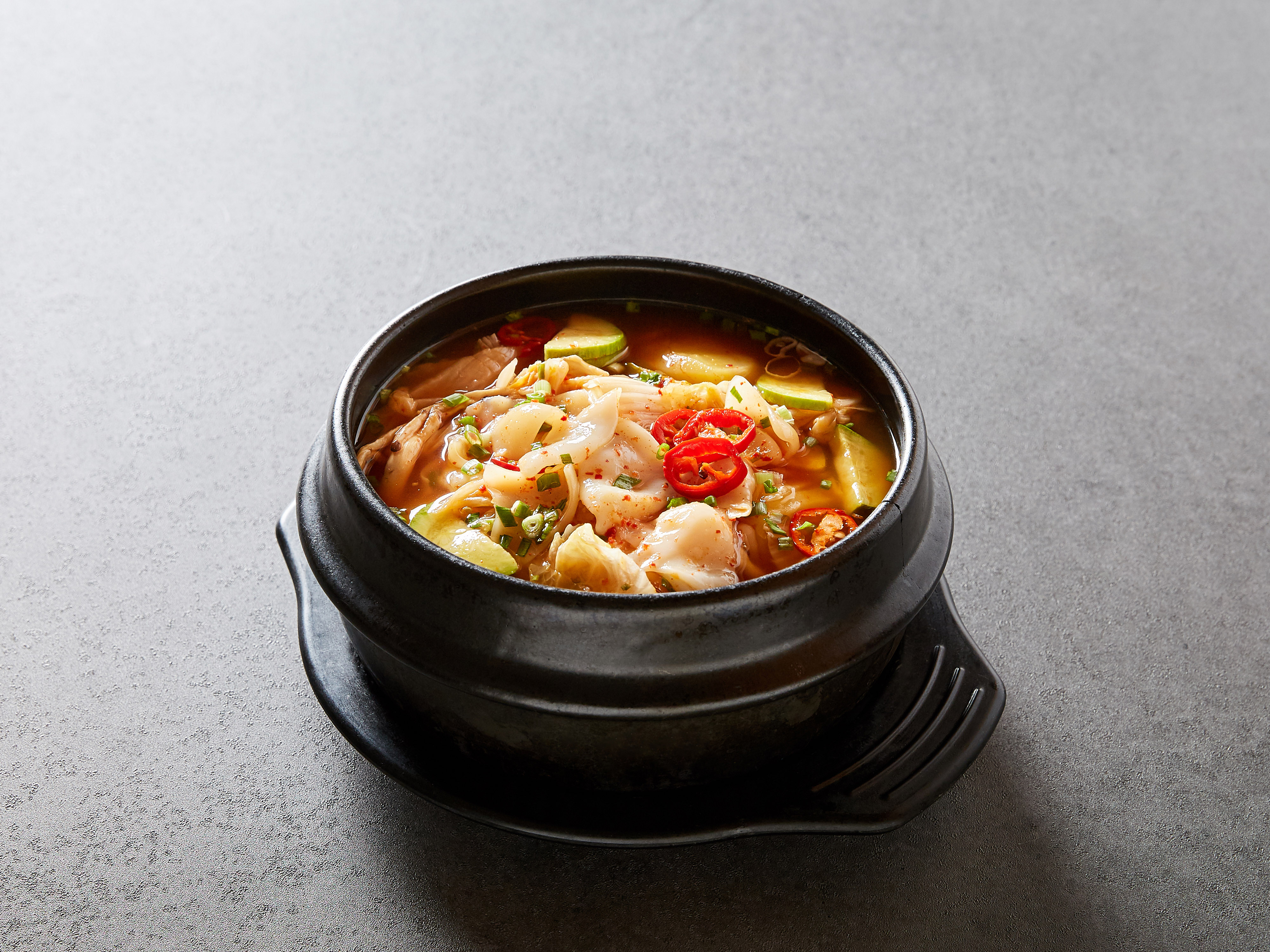 항아리김치수제비
