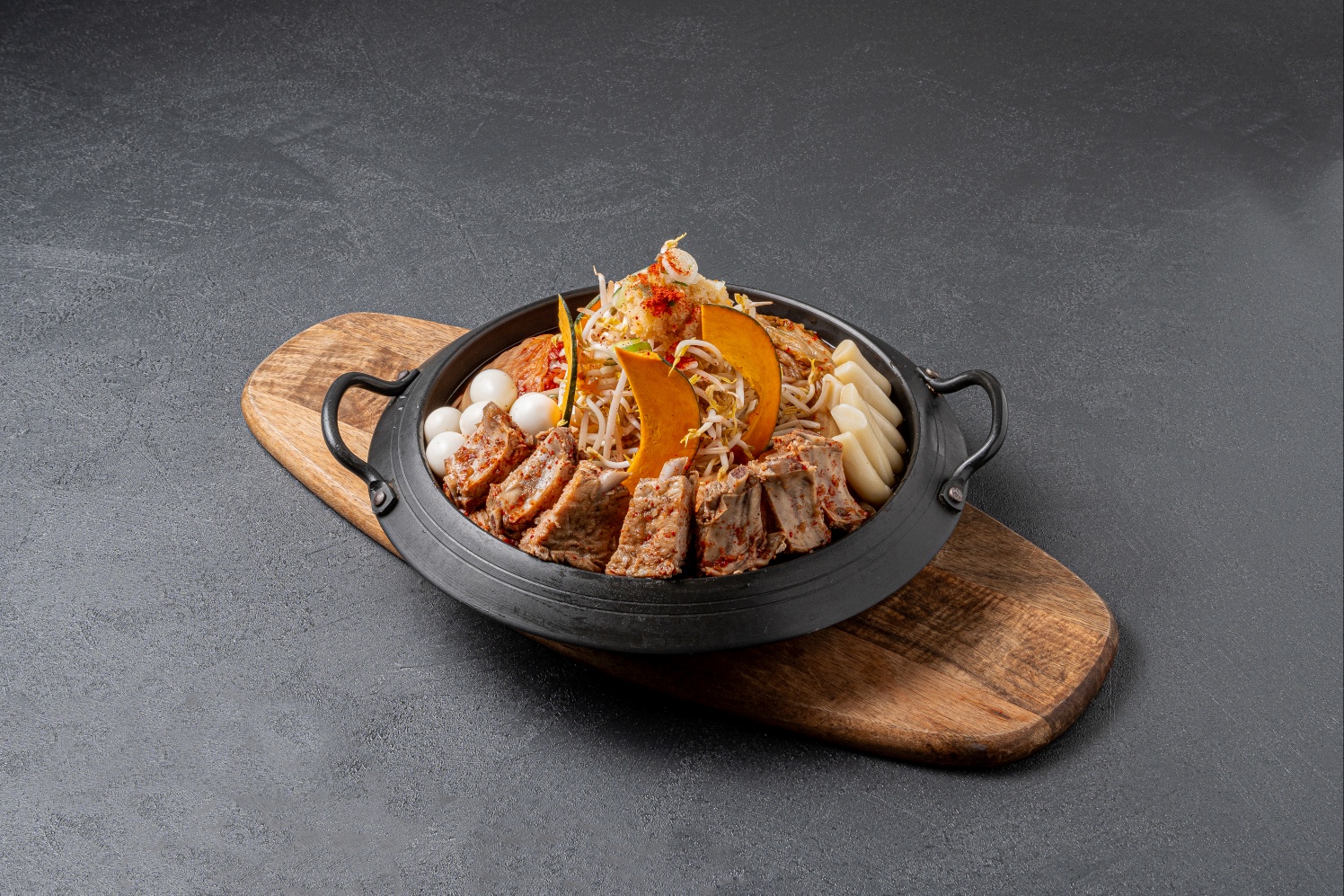 꾸찜 쪽갈비꾸이 찜 전문식당