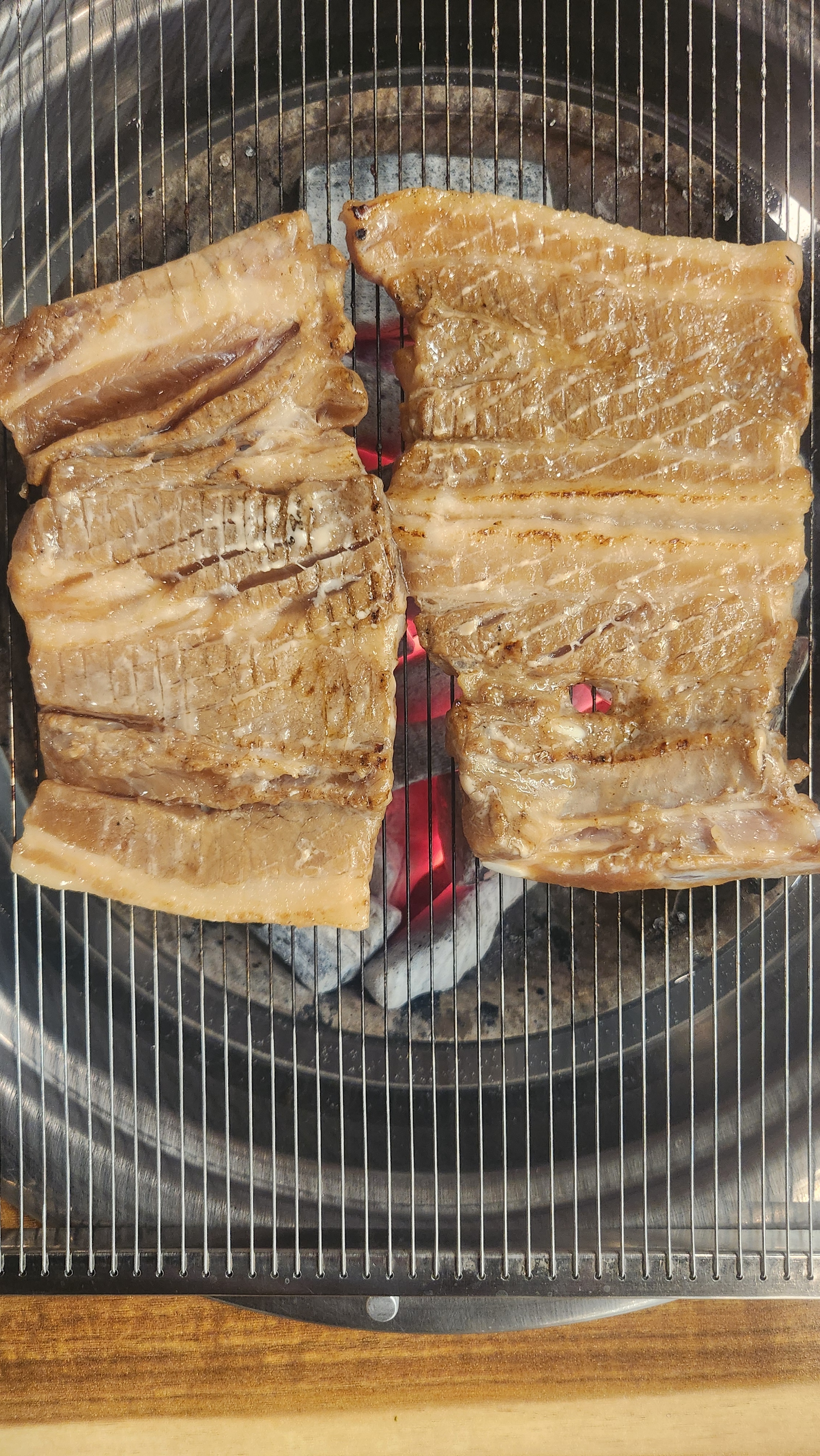 삼돌이왕숯불갈비
