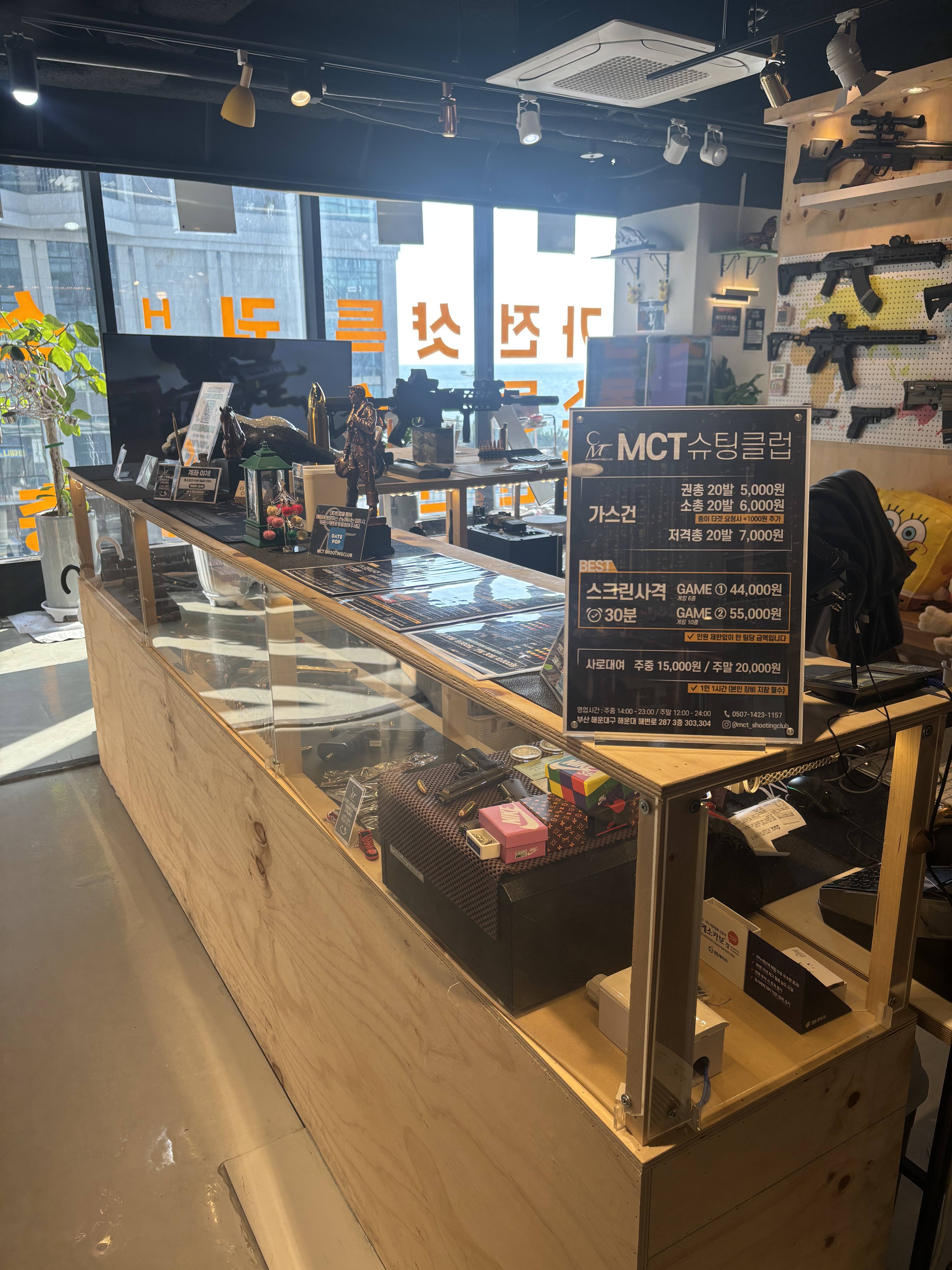 MCT 슈팅클럽 내부 또는 관련 모습