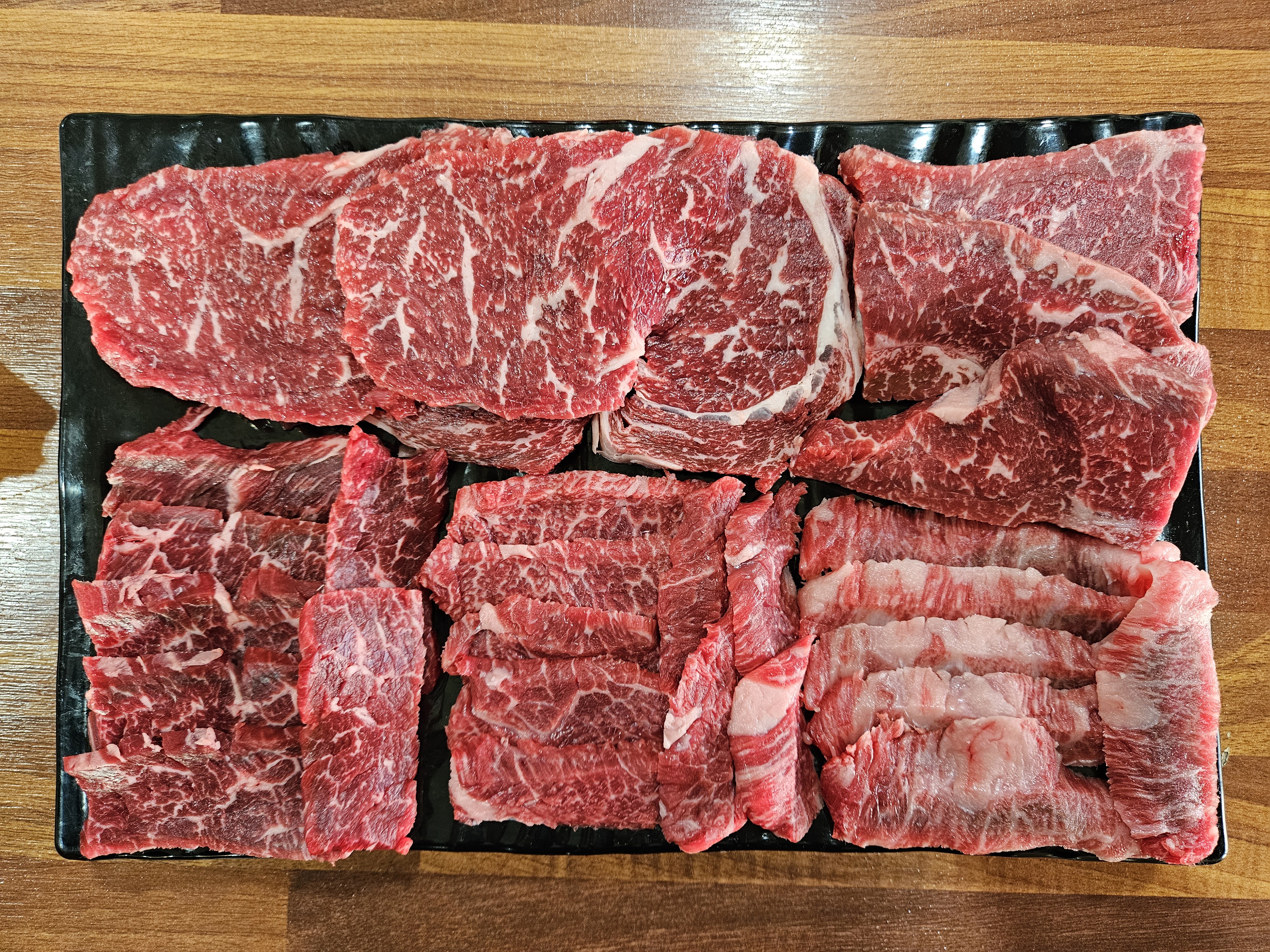 암소한우전문봄날정육식당