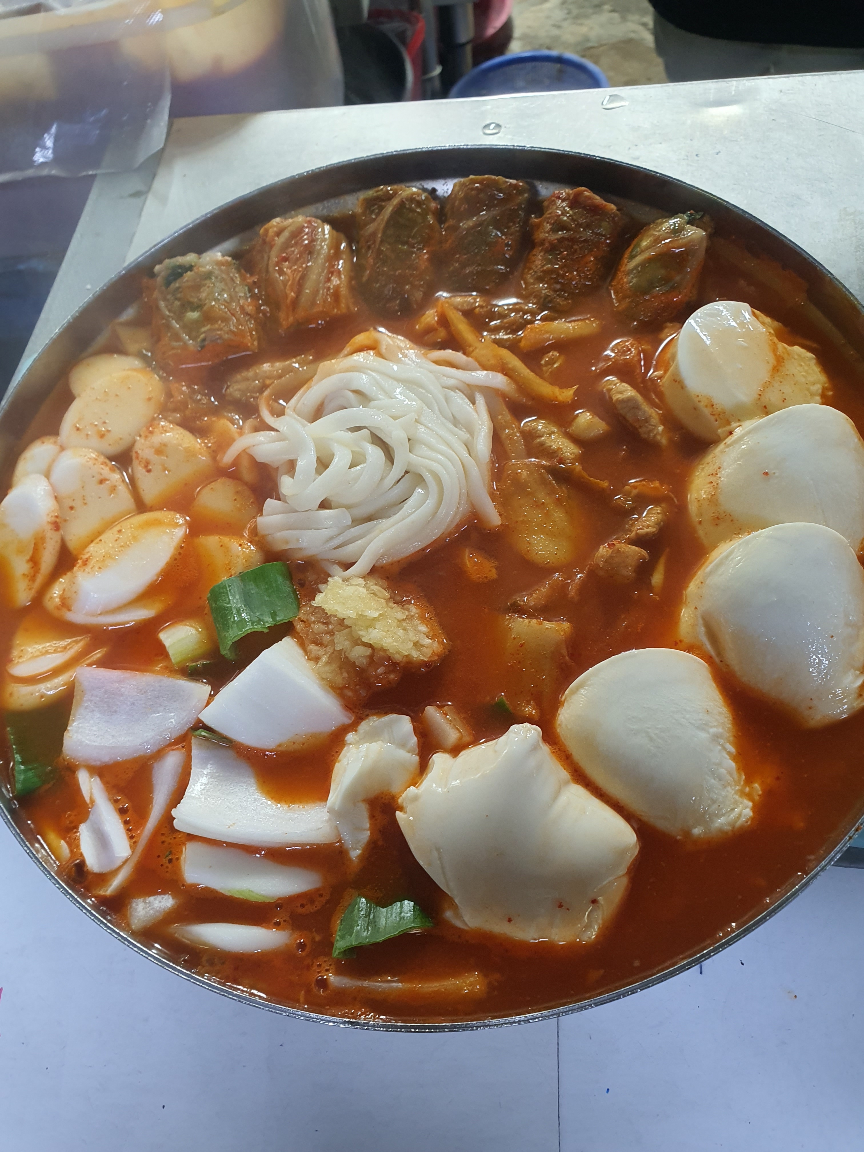고향김치전골