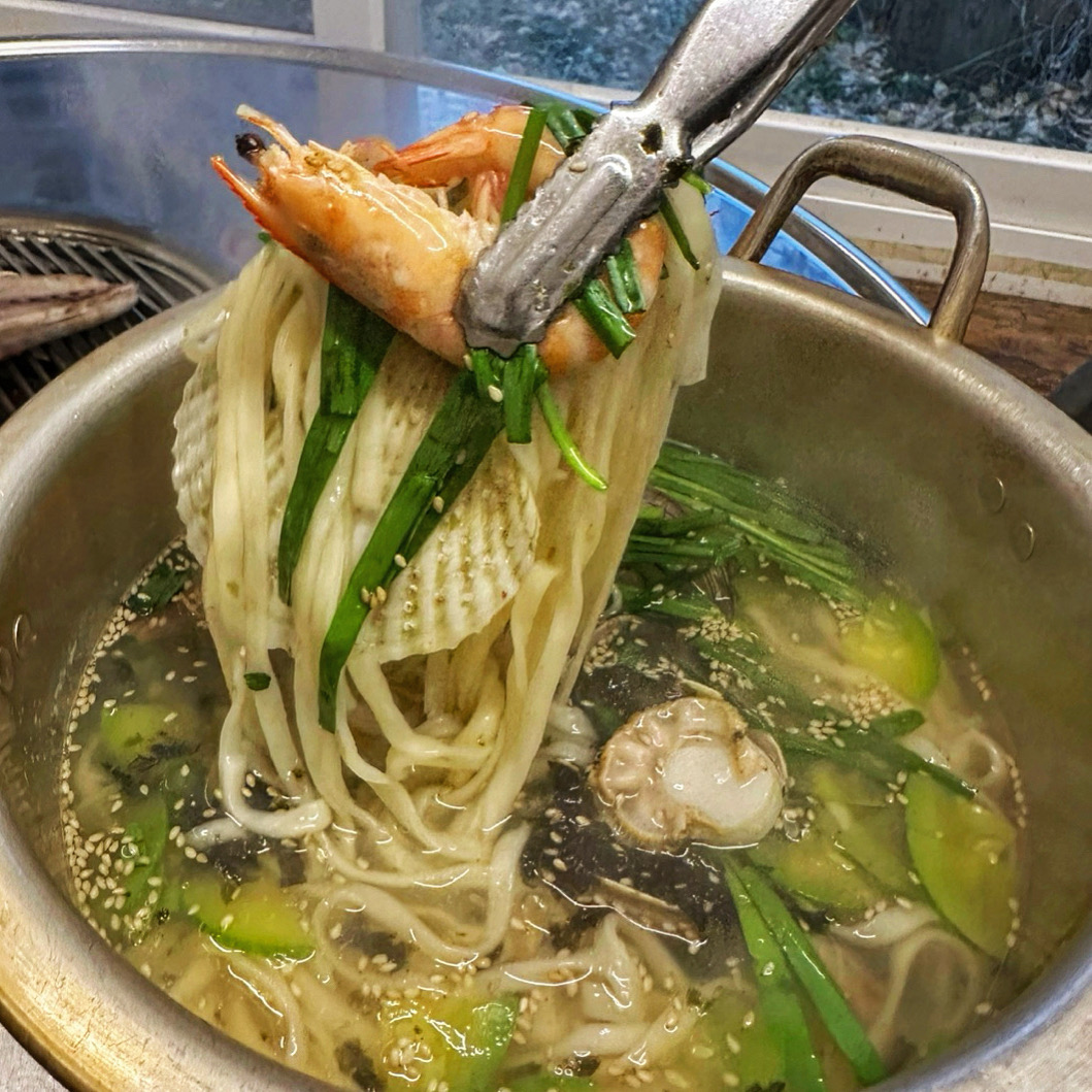 new) 해물칼국수