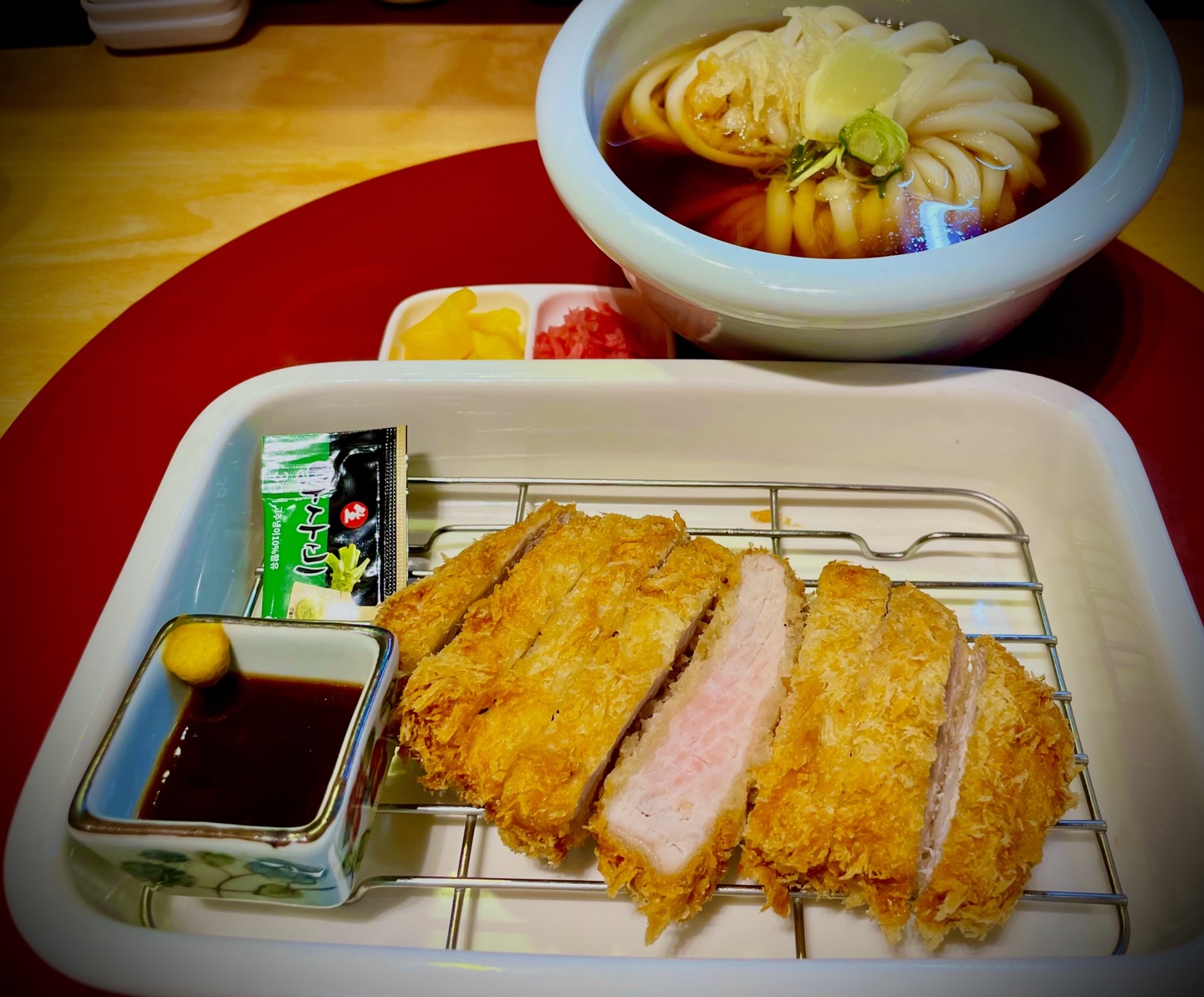 돈카츠와 우동(냉,온)