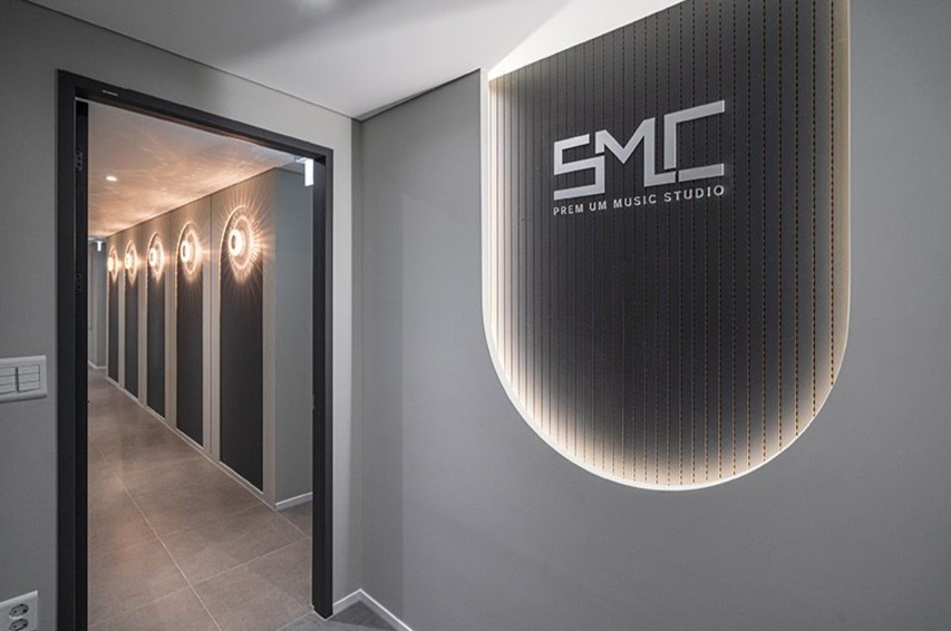 1번째 스튜디오 사진