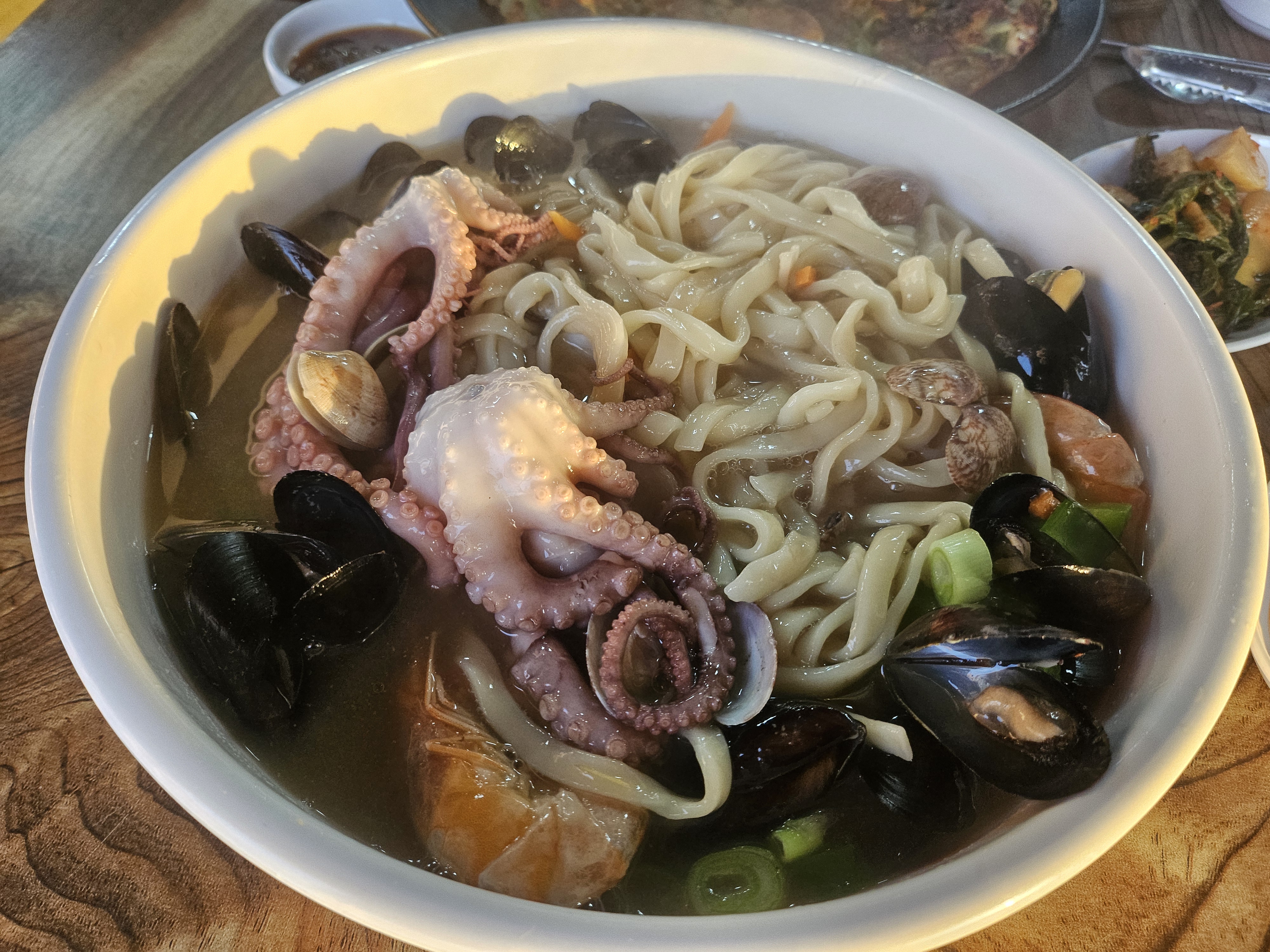 모두다오리칼국수