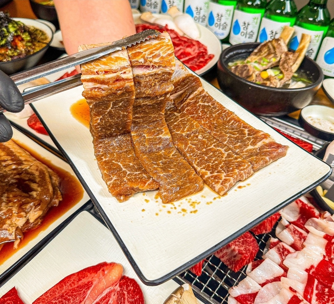 먹보한우 검단점