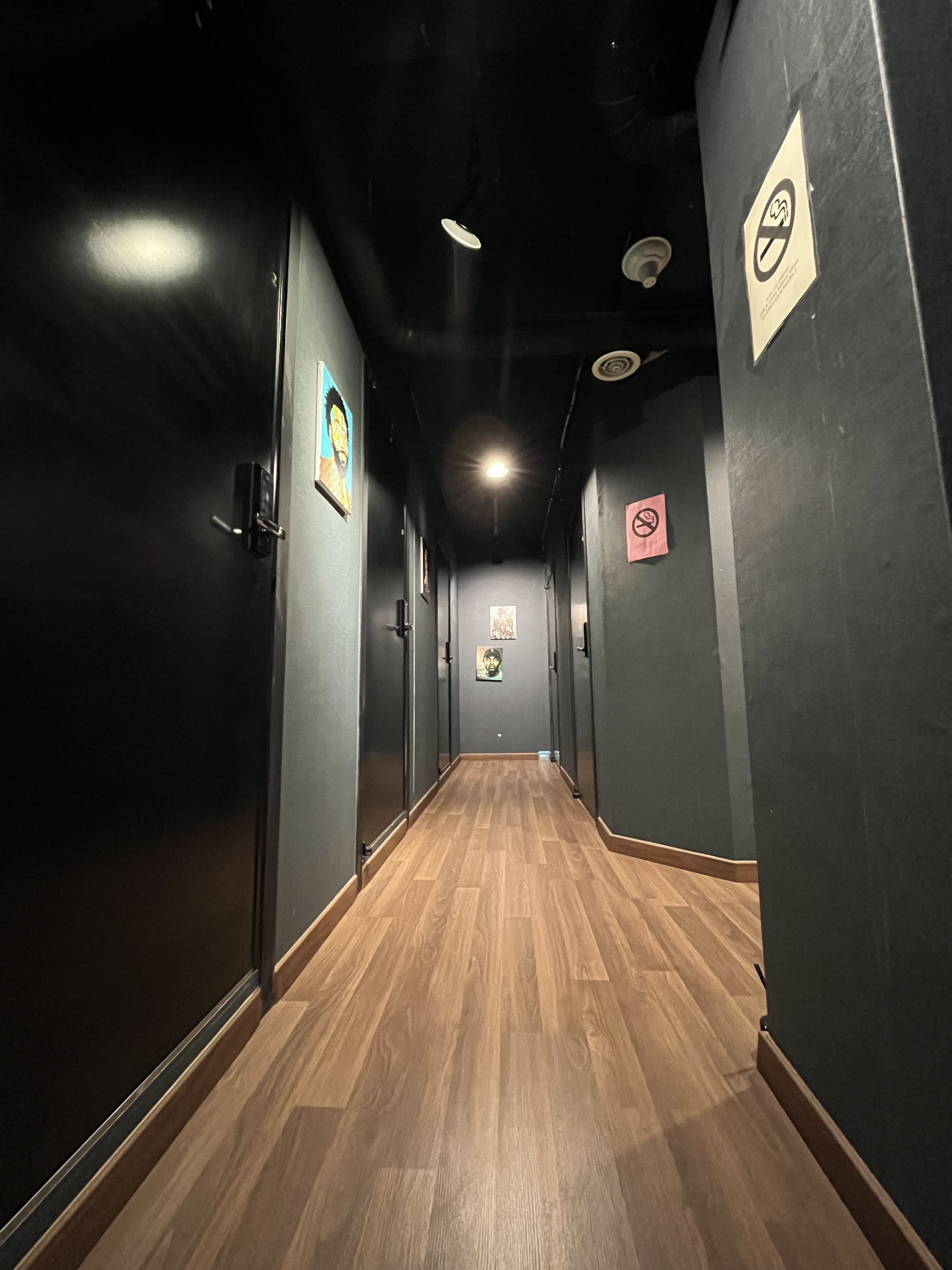 1번째 스튜디오 사진