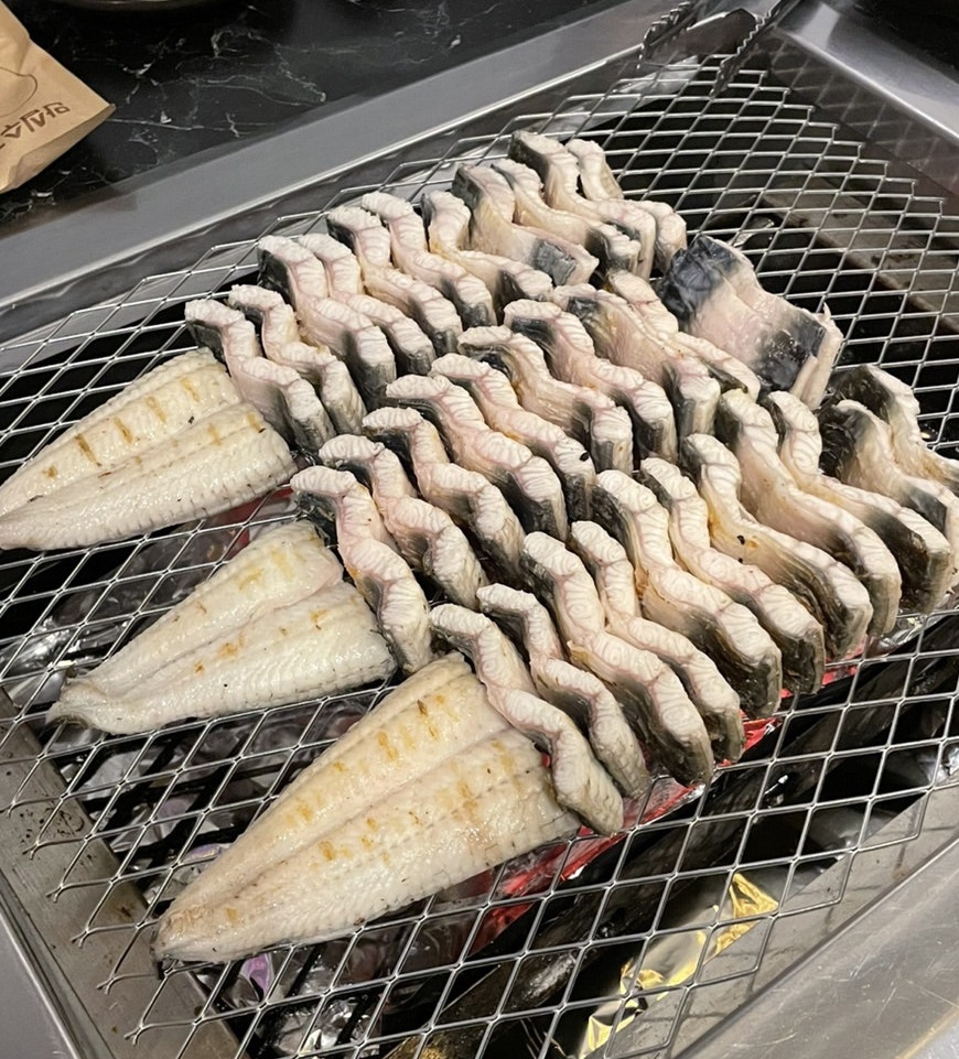 팔당장어 흑석점