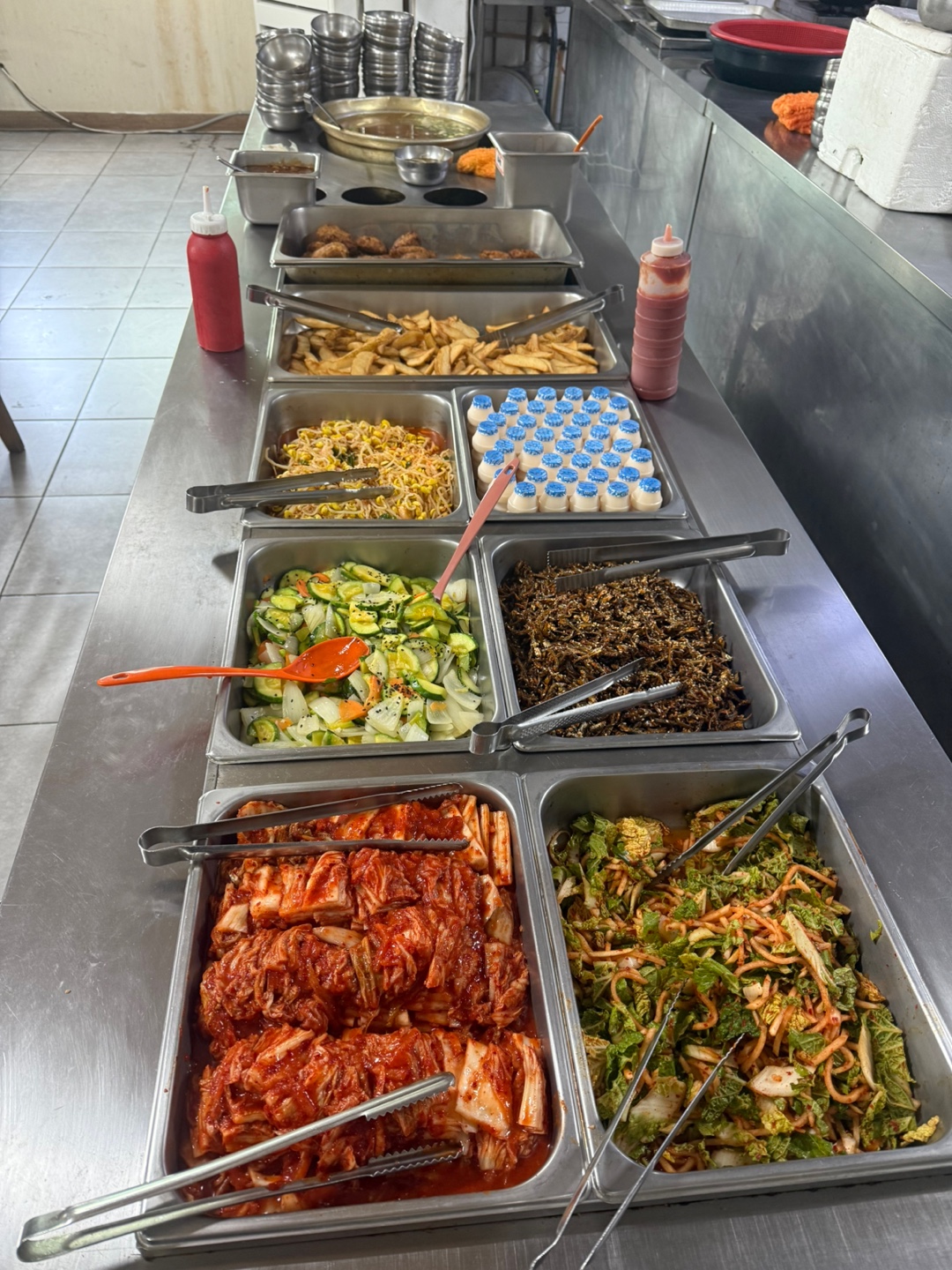 곰배밥상 한식뷔페