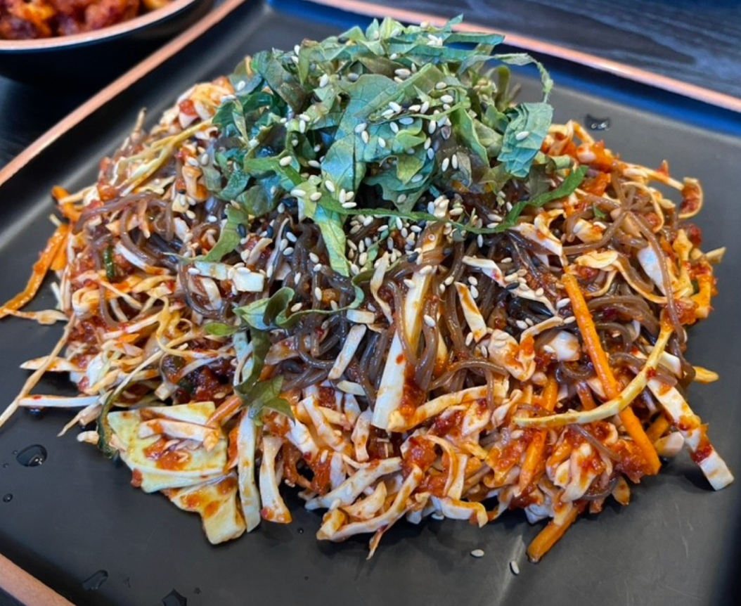 돈토지왕족발 중리점