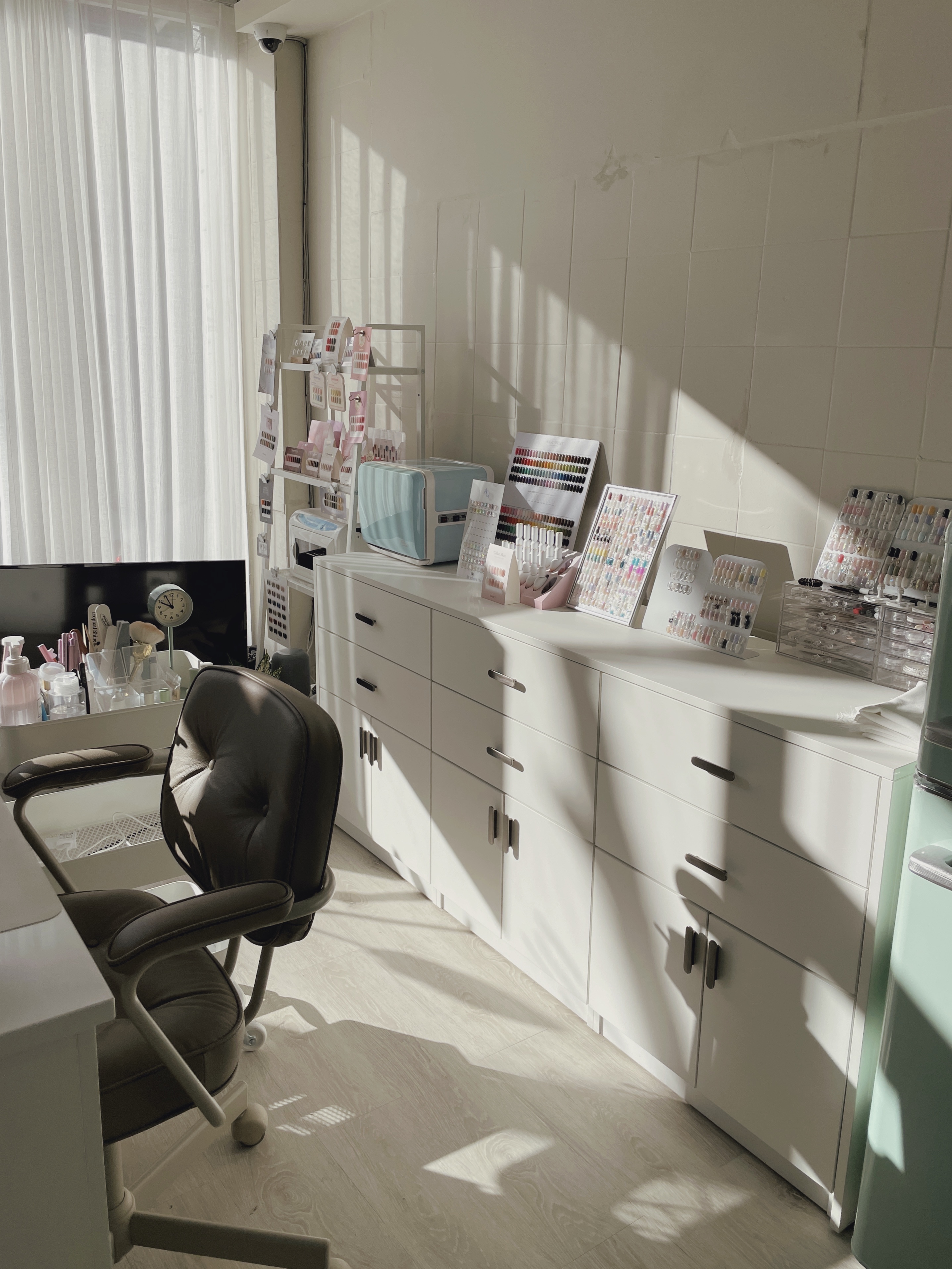 윤니드 대표 이미지