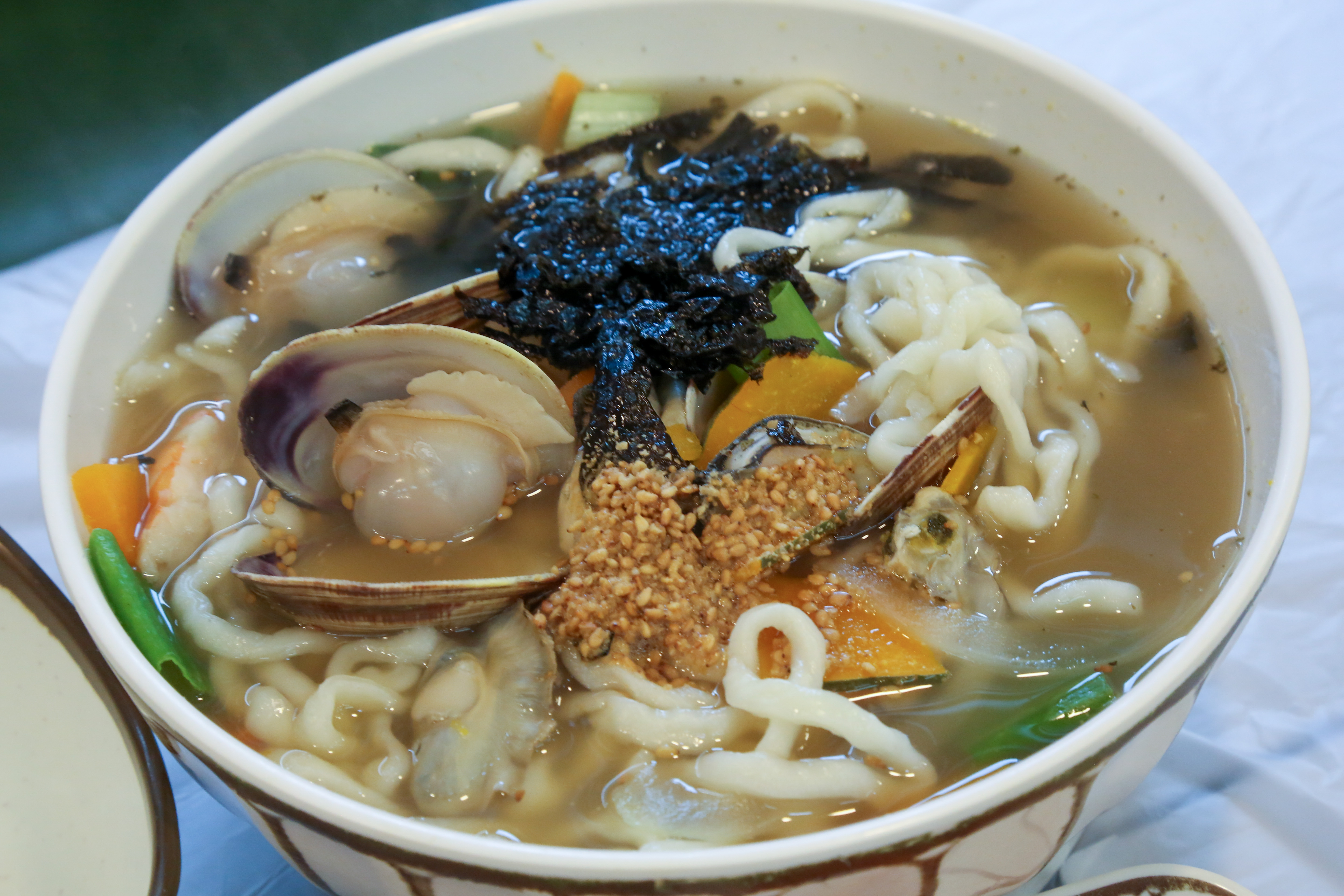 천북굴단지 천북굴따라식당