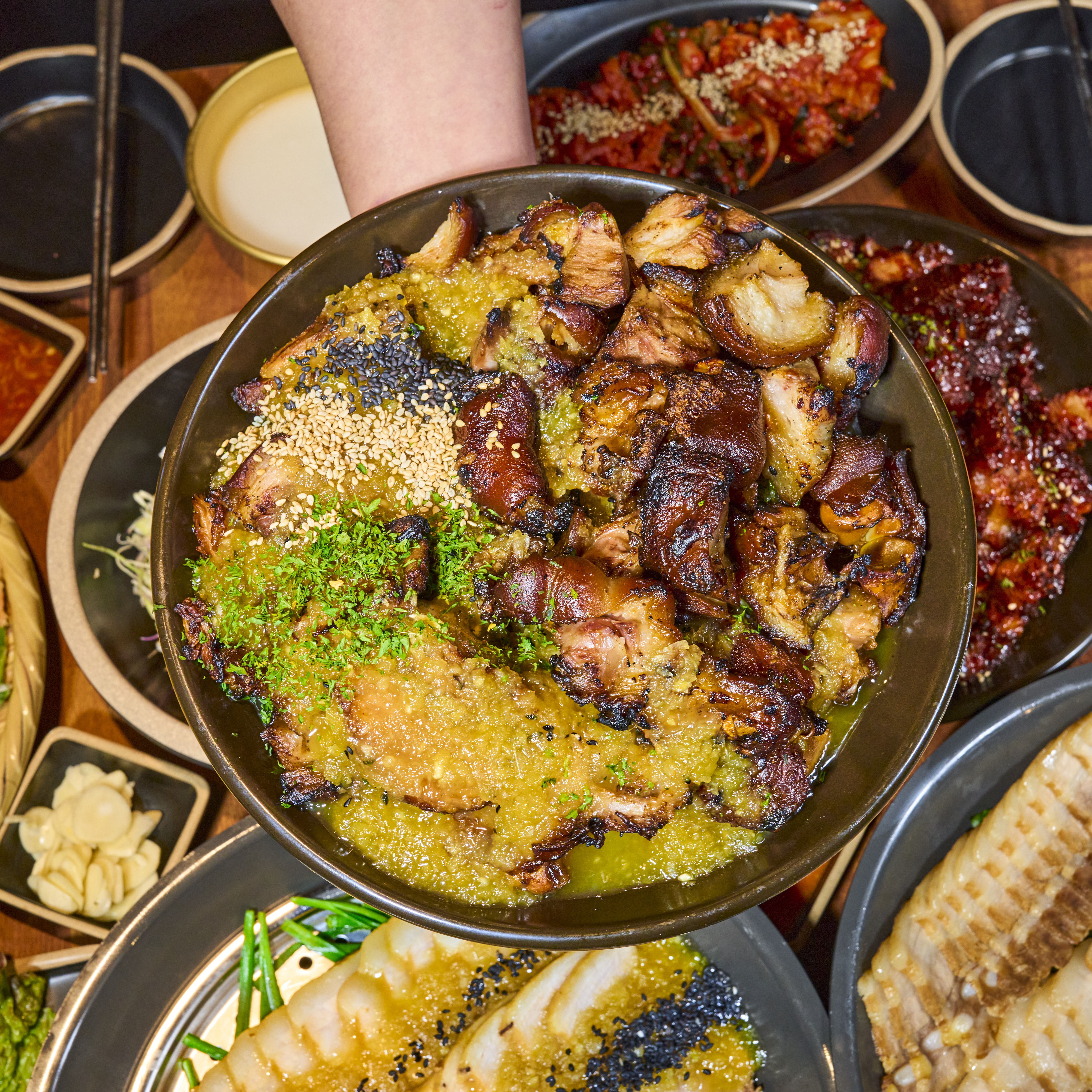 더맛있는족발보쌈 역촌점