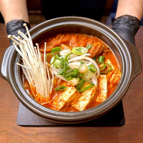 깐깐한족발