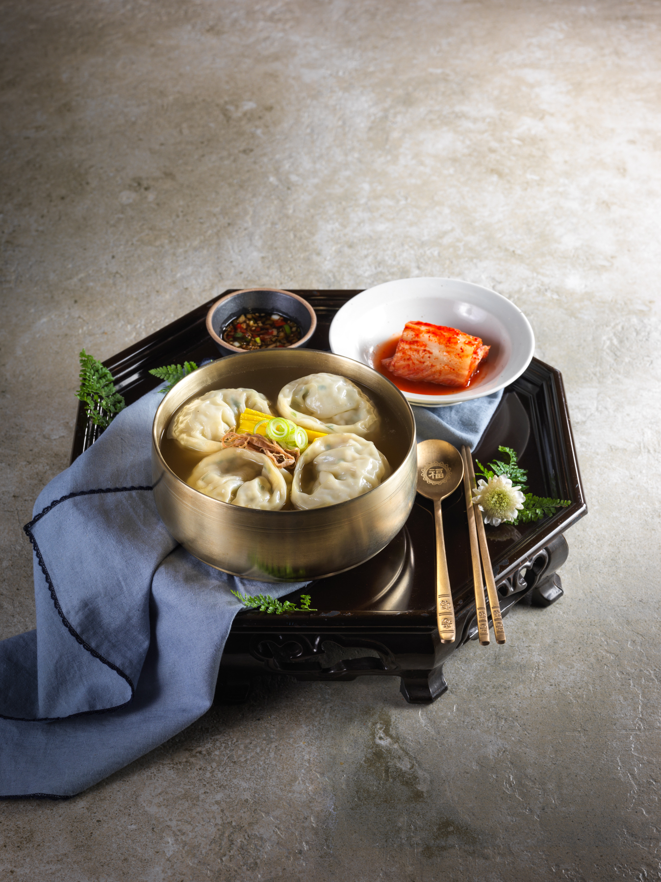 왕만둣국