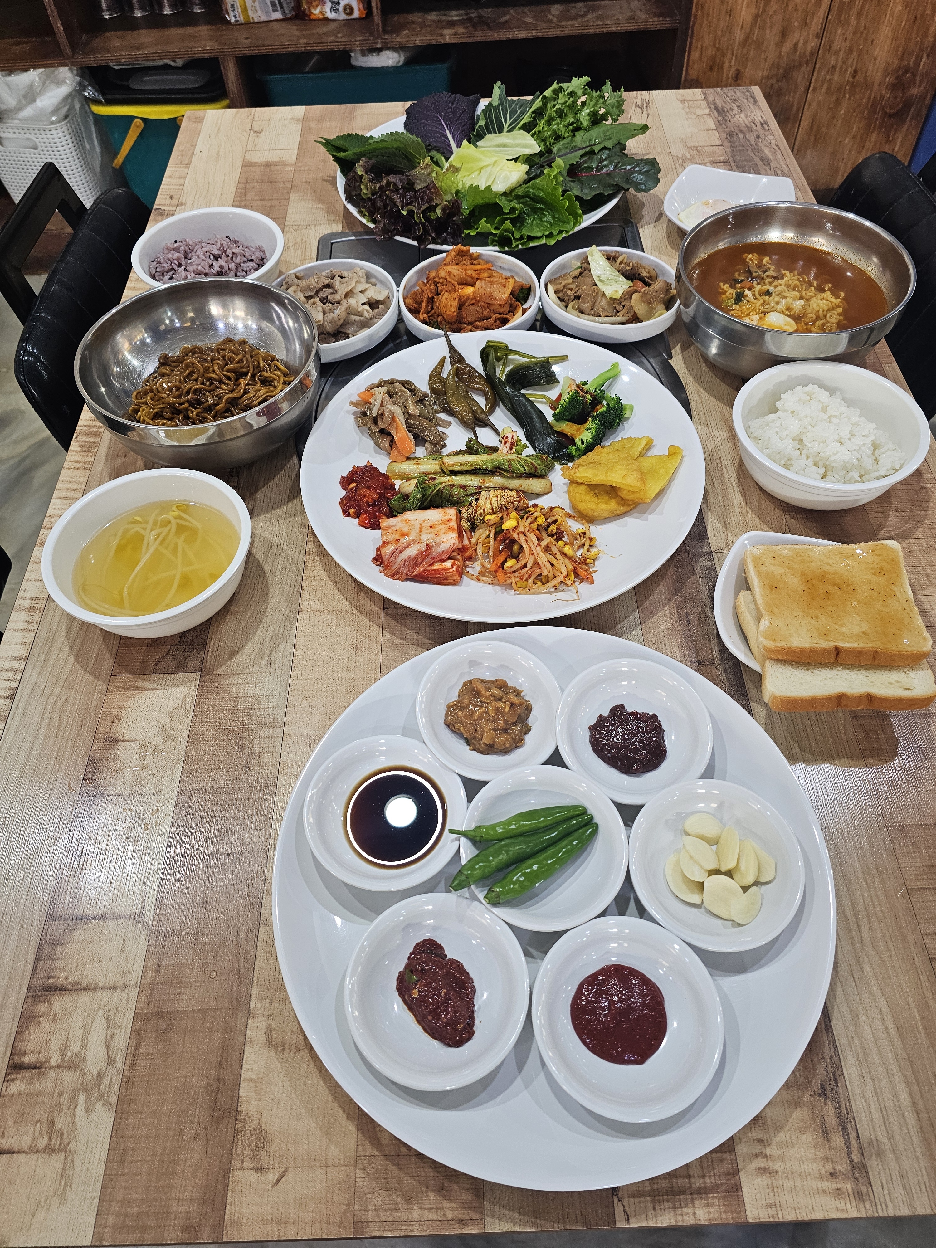 역촌쌈밥부페