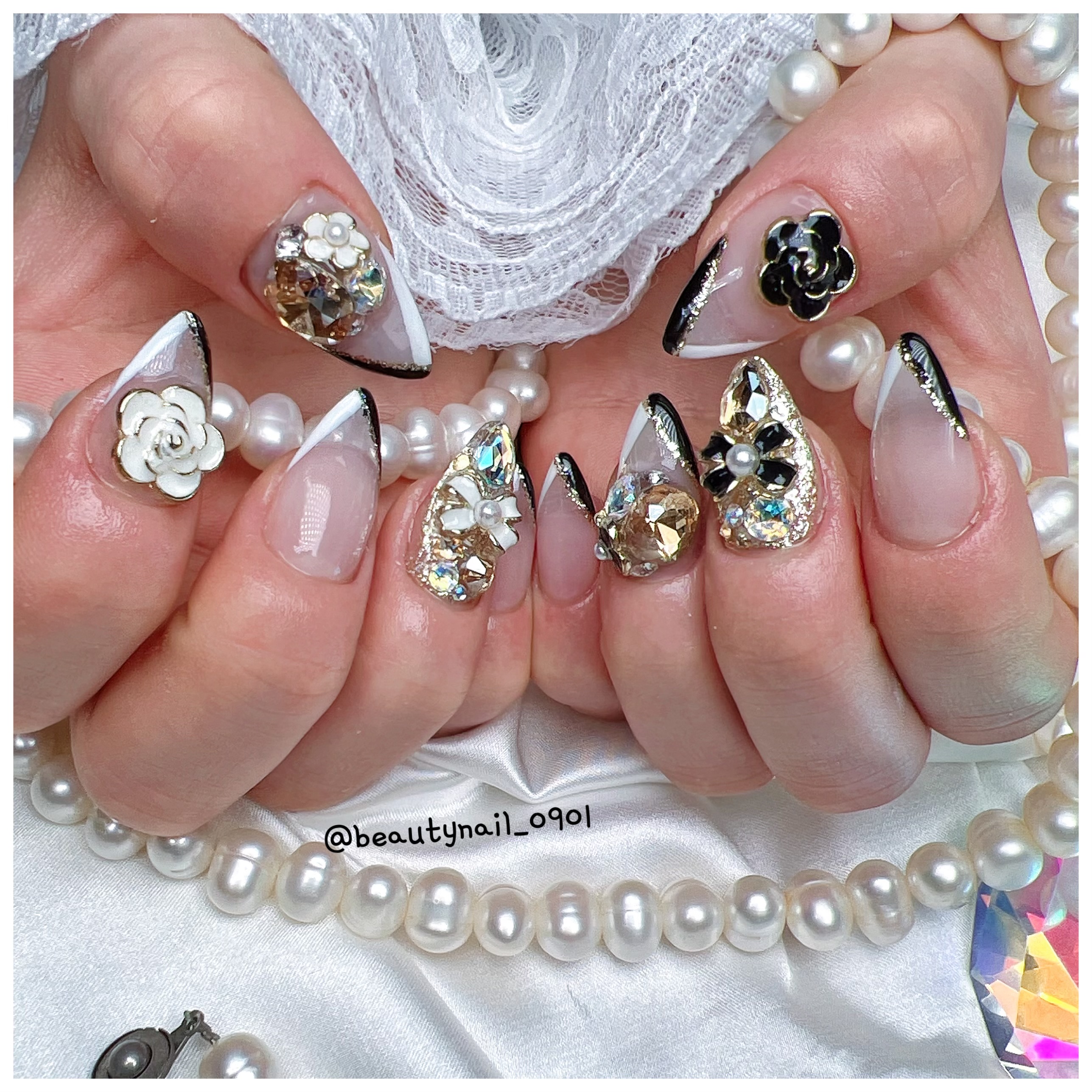 예뻐지는네일 대표 이미지