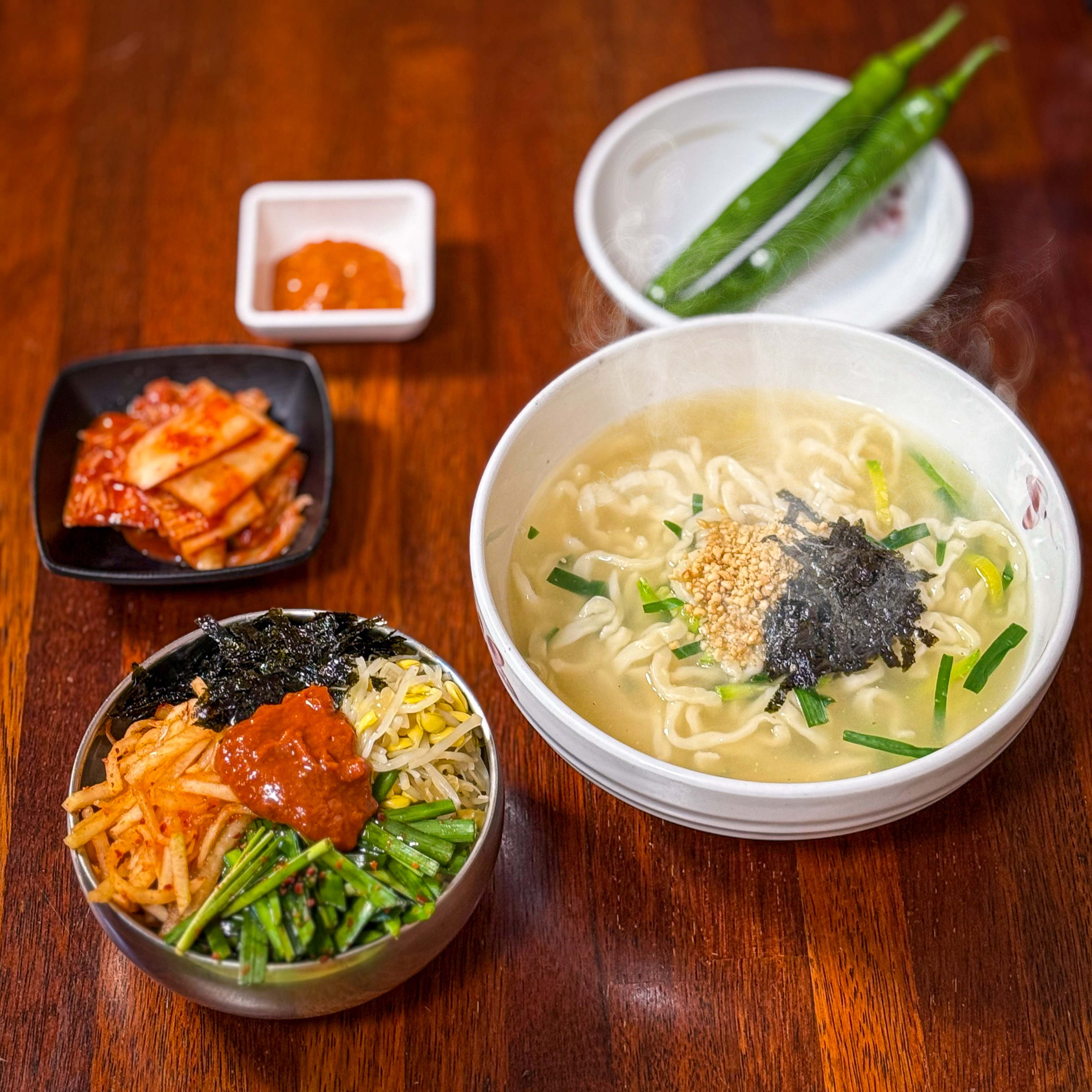느티나무칼국수&돈까스 봉덕동 본점
