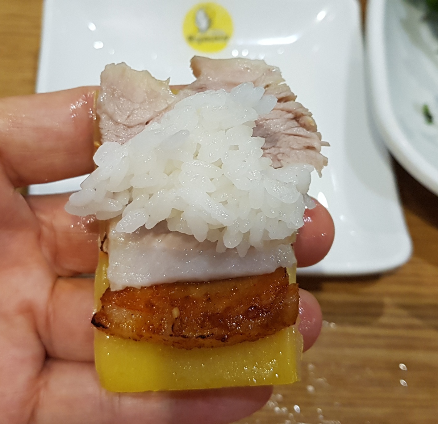 원할머니보쌈족발 대구칠곡점
