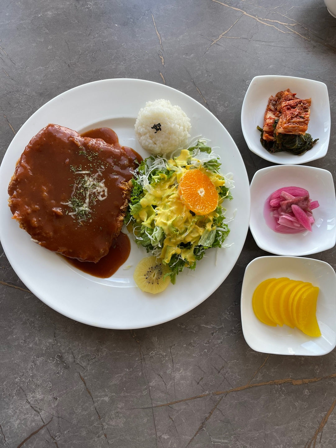 파티야 설명사진