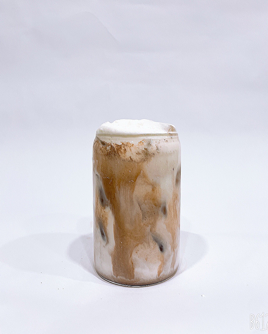 우주 샐러드 샌드위치 cafe