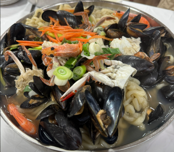 한우물칼국수 대표 이미지