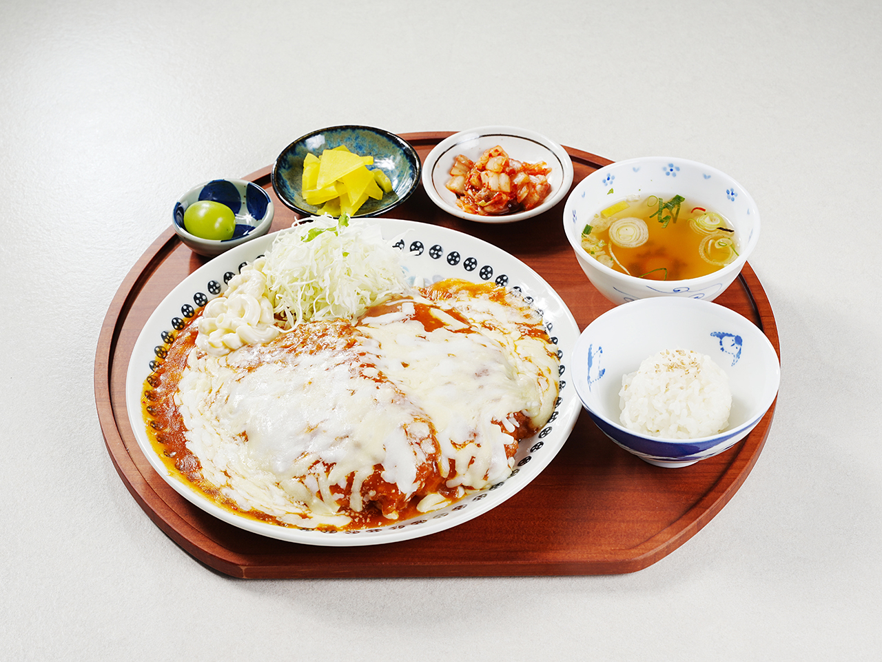 명가돈까스&가야밀면 시내영일대점