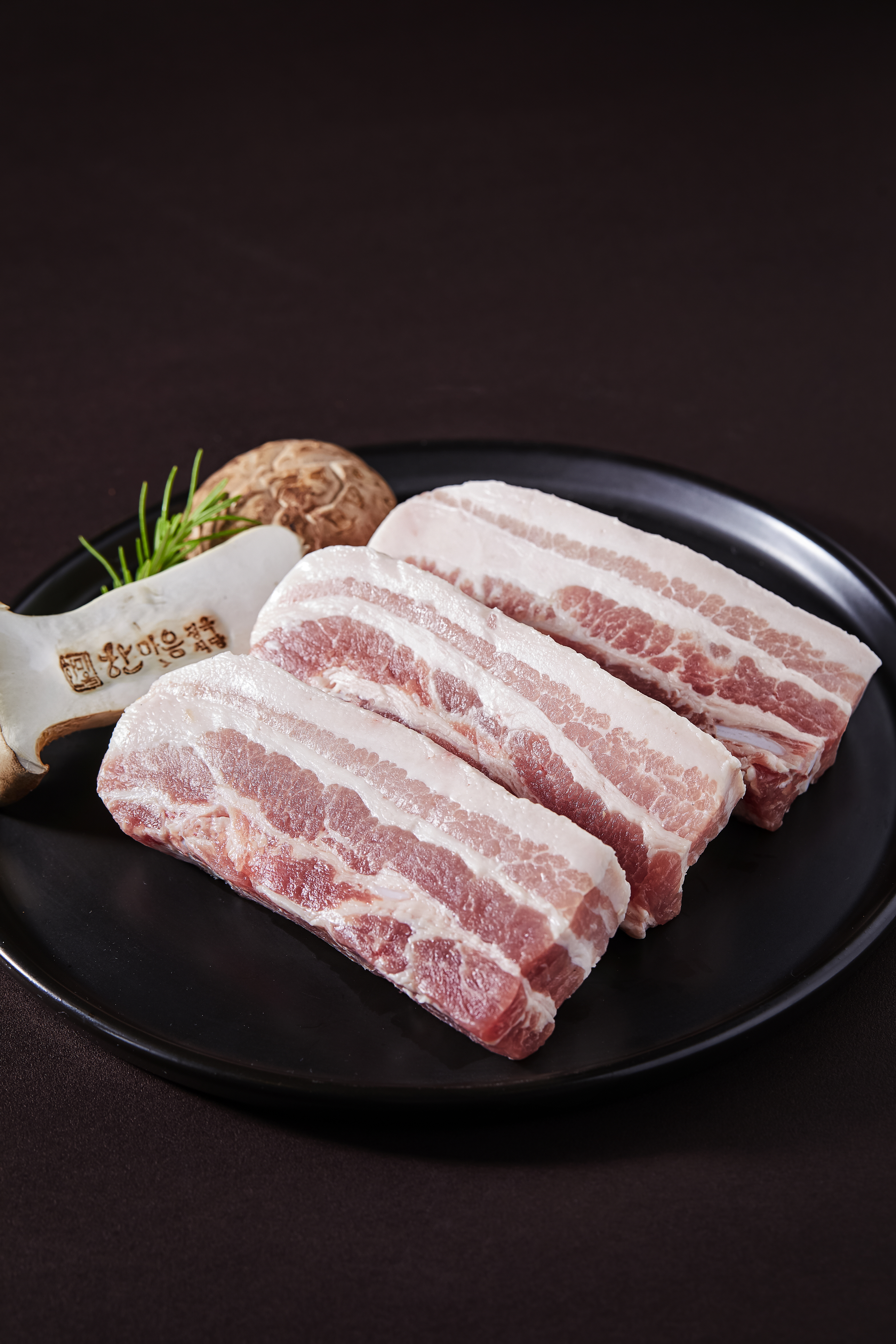 삼겹살 180g