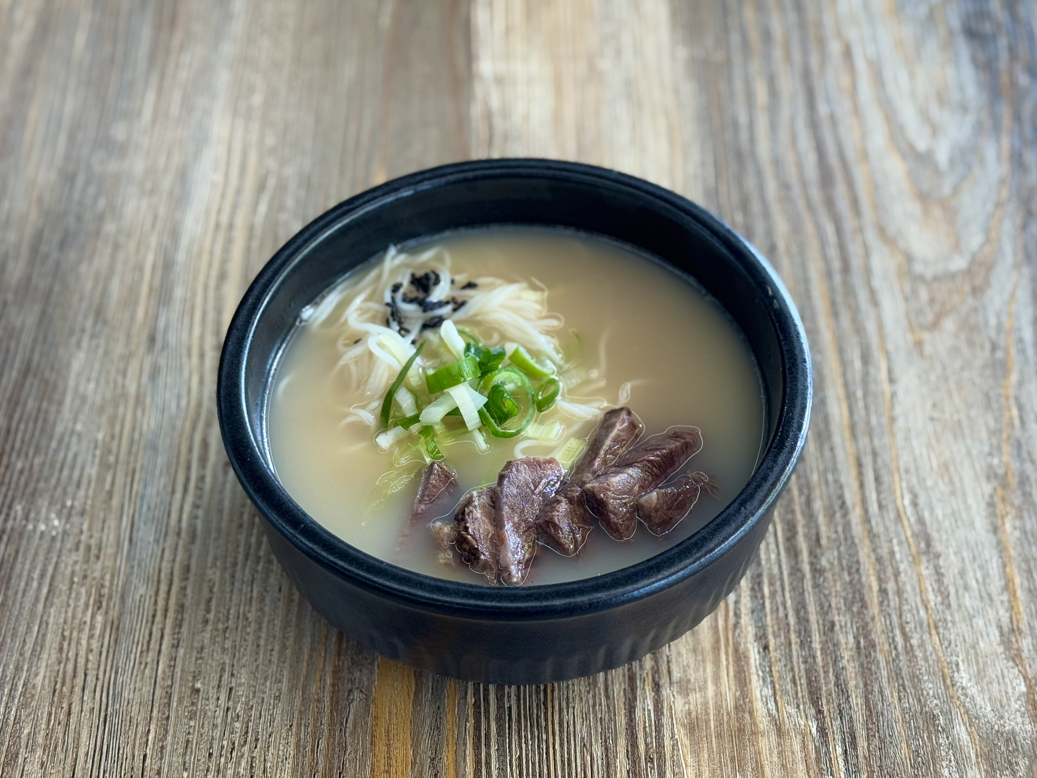 명품한우네 정육점식당