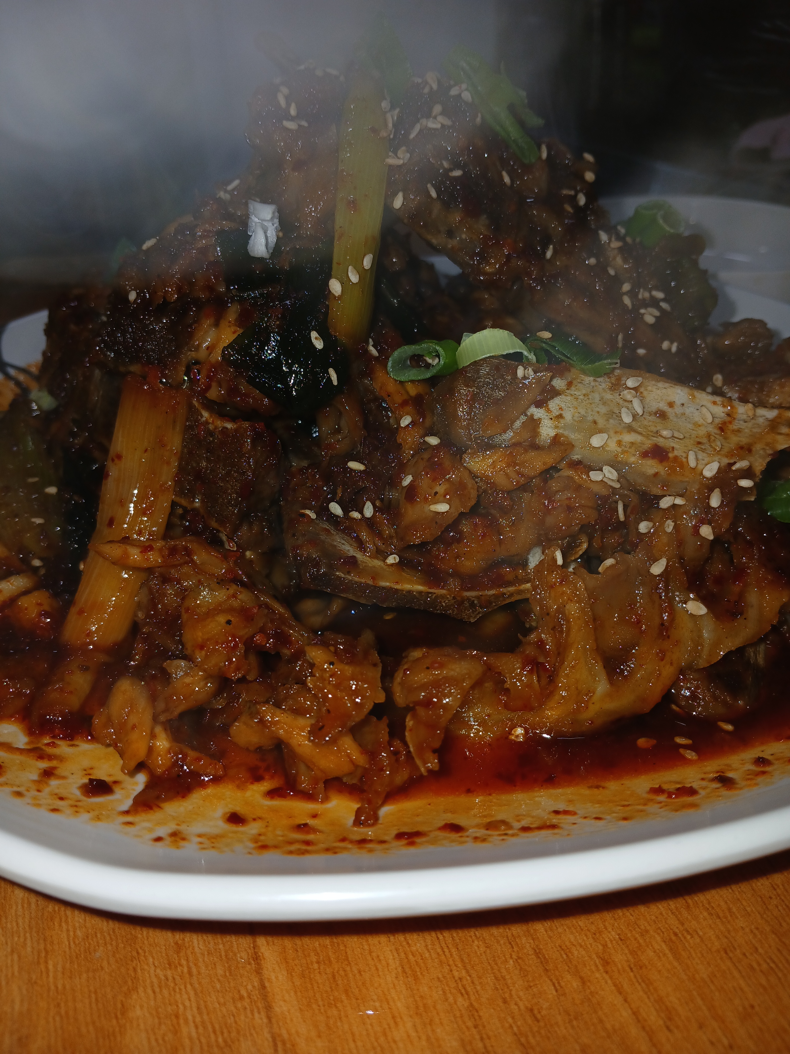 모슬포좁짝뼈국수