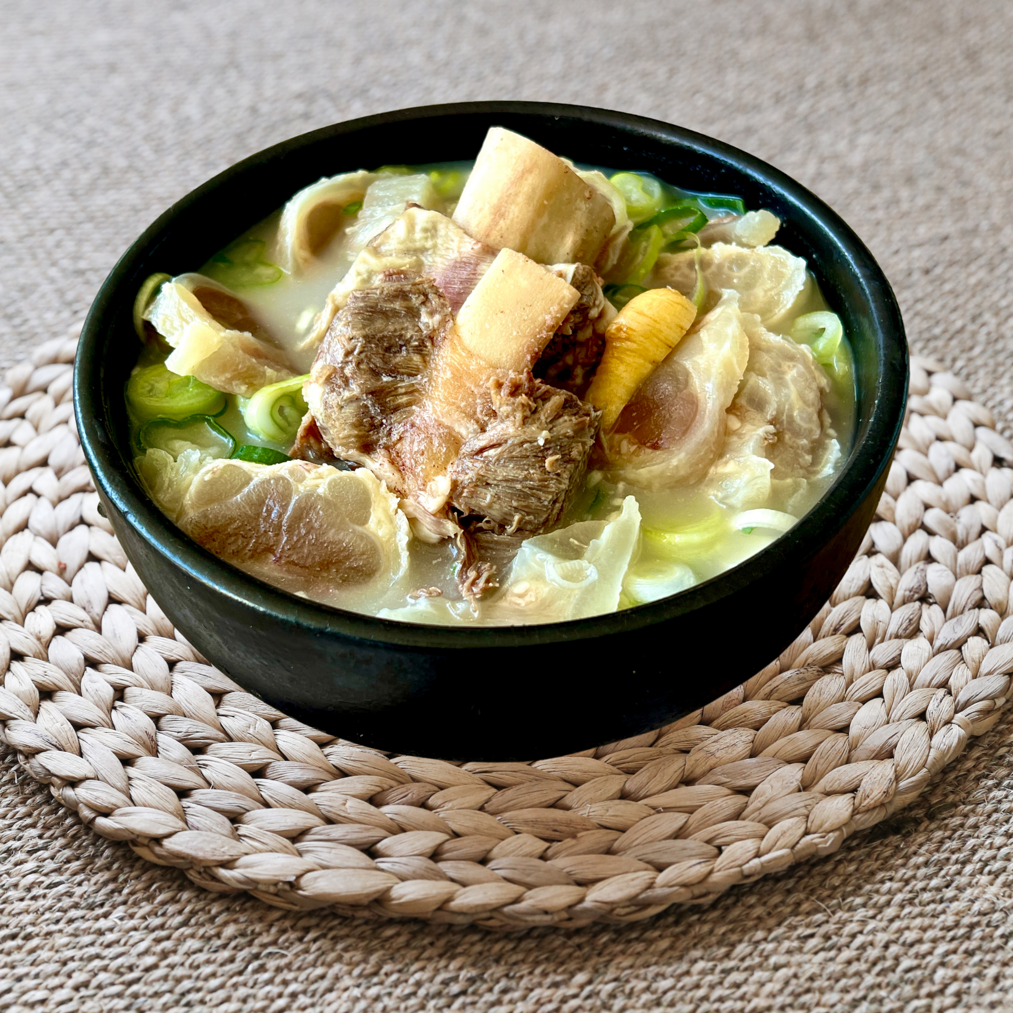 도가니갈비탕 (반반)
