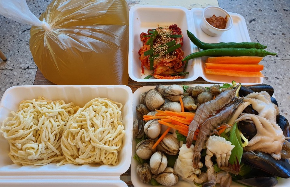 상상 해물칼국수 포항흥해점