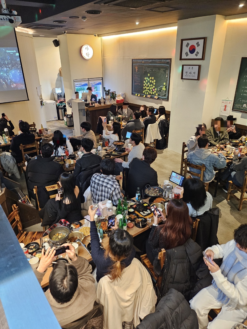 야학포차술집 부평테마의거리점 내부 또는 관련 모습