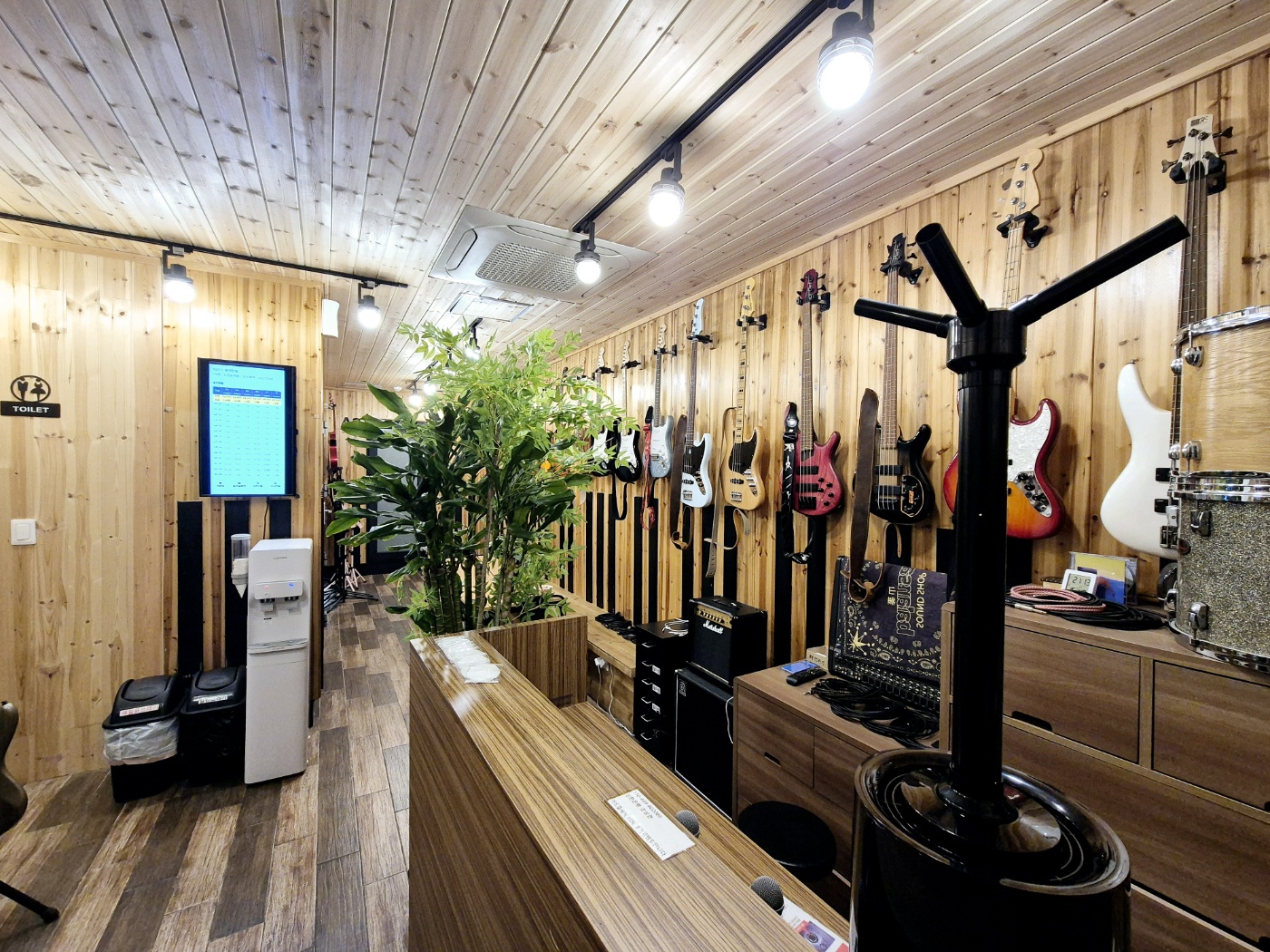 1번째 스튜디오 사진